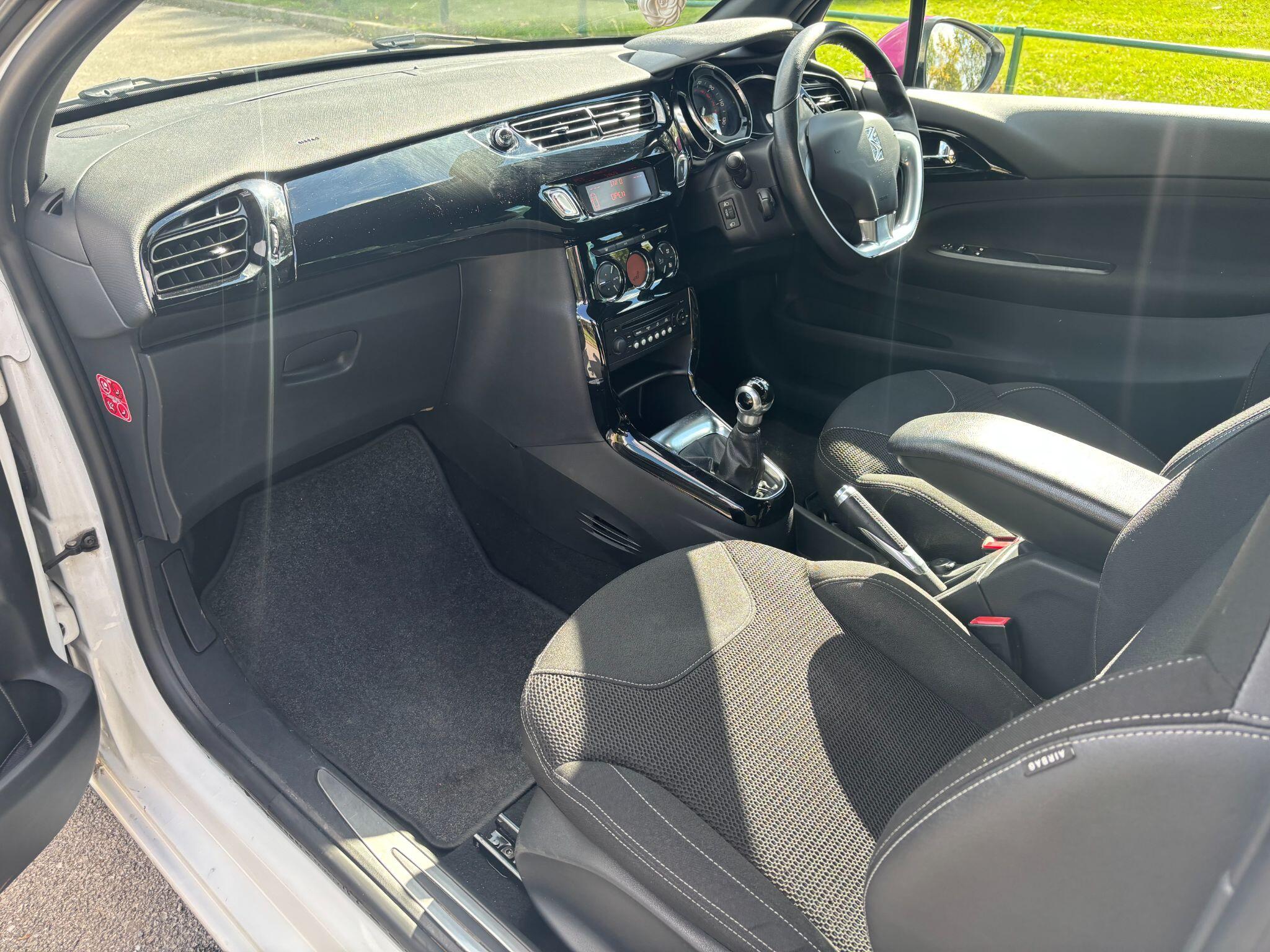 Citroen DS3 1.6 VTi DStyle Plus Euro 5 3dr 3dr Manual 2025