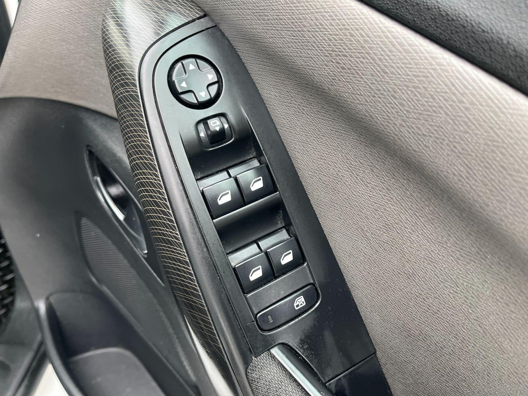 Citroen Grand C4 Picasso 2.0 BlueHDi Exclusive Euro 6 (s/s) 5dr 5dr Manual 2025