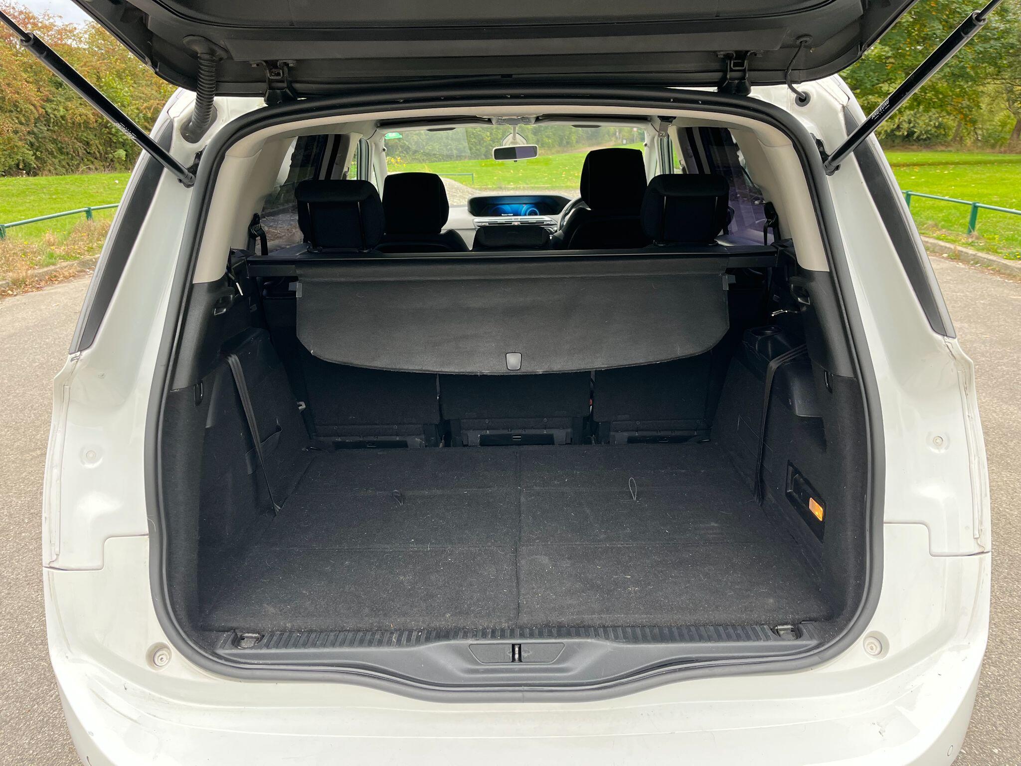 Citroen Grand C4 Picasso 2.0 BlueHDi Exclusive Euro 6 (s/s) 5dr 5dr Manual 2025