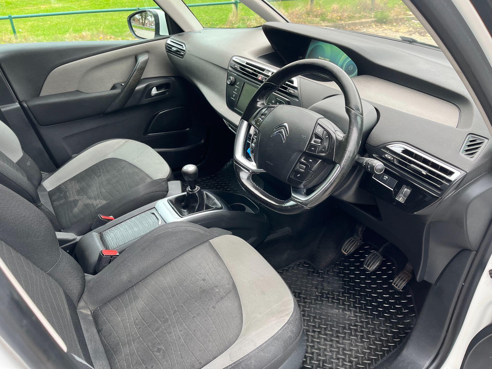 Citroen Grand C4 Picasso 2.0 BlueHDi Exclusive Euro 6 (s/s) 5dr 5dr Manual 2025