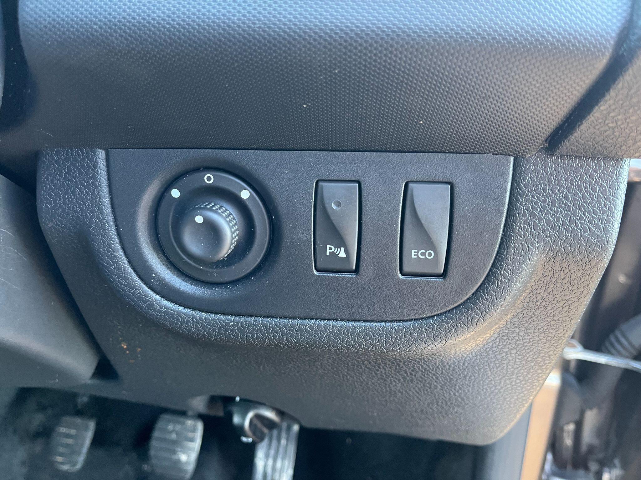 Dacia Logan MCV 0.9 TCe Comfort Euro 6 (s/s) 5dr 5dr Manual 2026