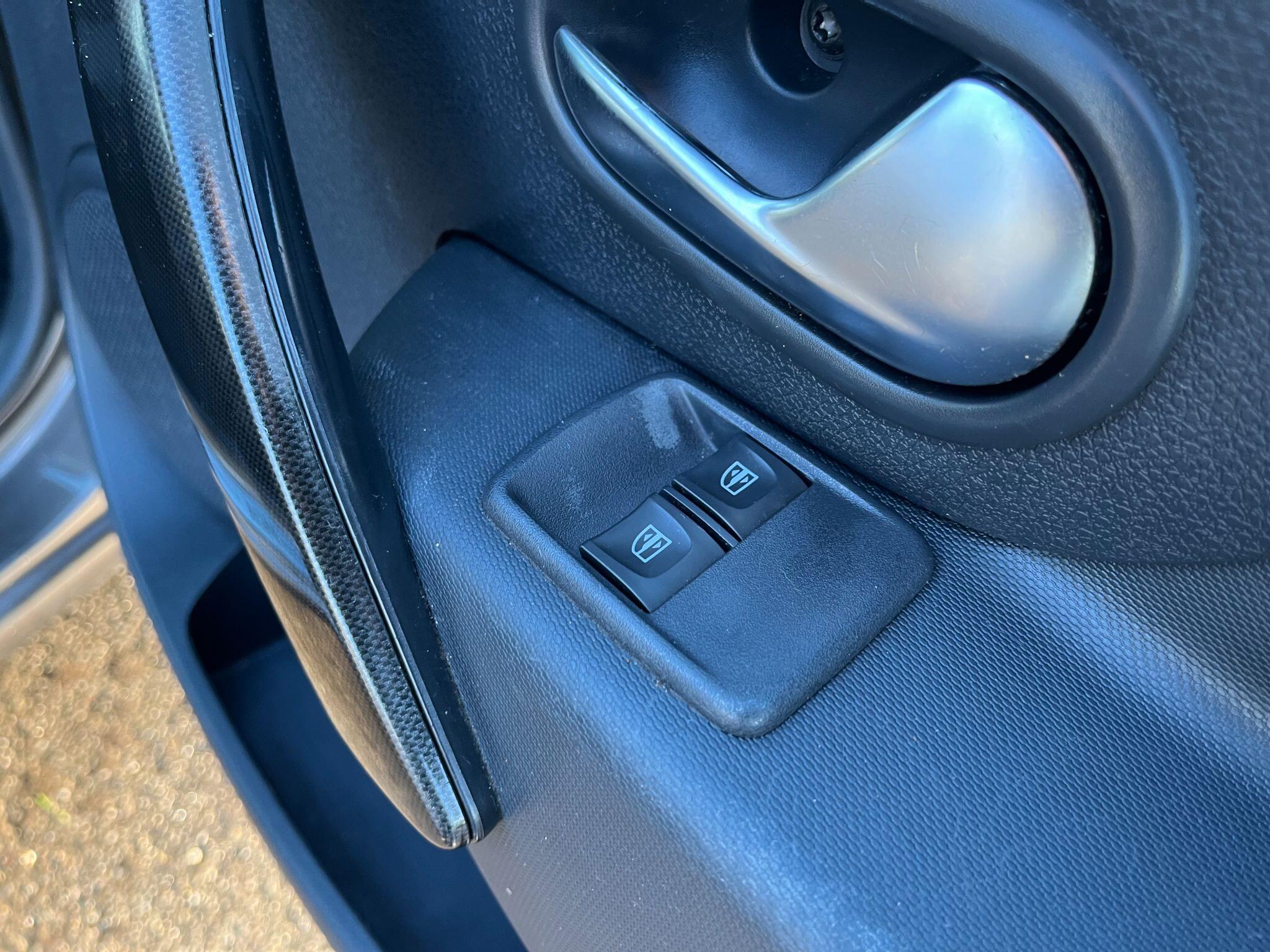 Dacia Logan MCV 0.9 TCe Comfort Euro 6 (s/s) 5dr 5dr Manual 2026