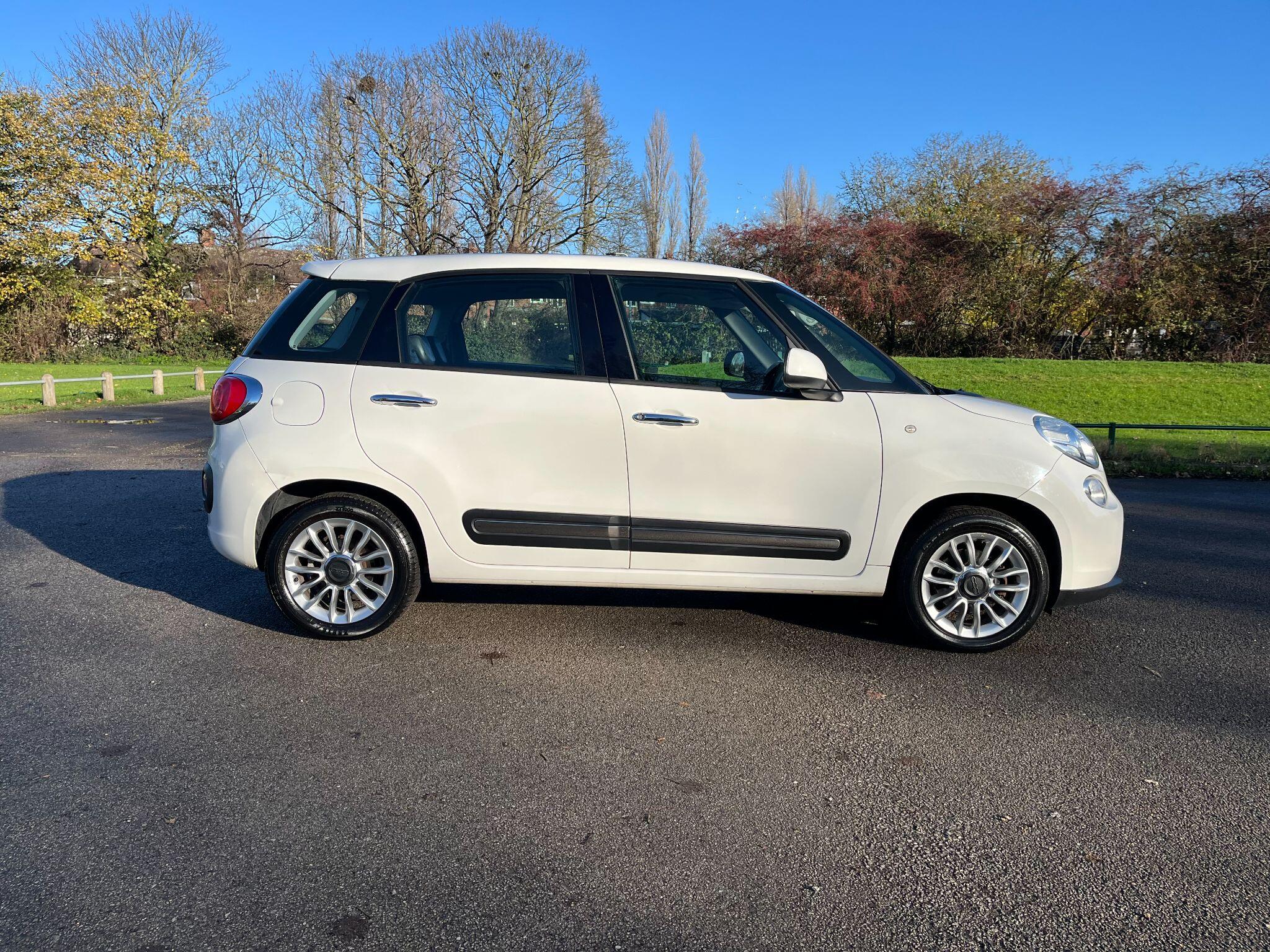 Fiat 500L 0.9 TwinAir Lounge Euro 6 (s/s) 5dr 5dr Manual 2025