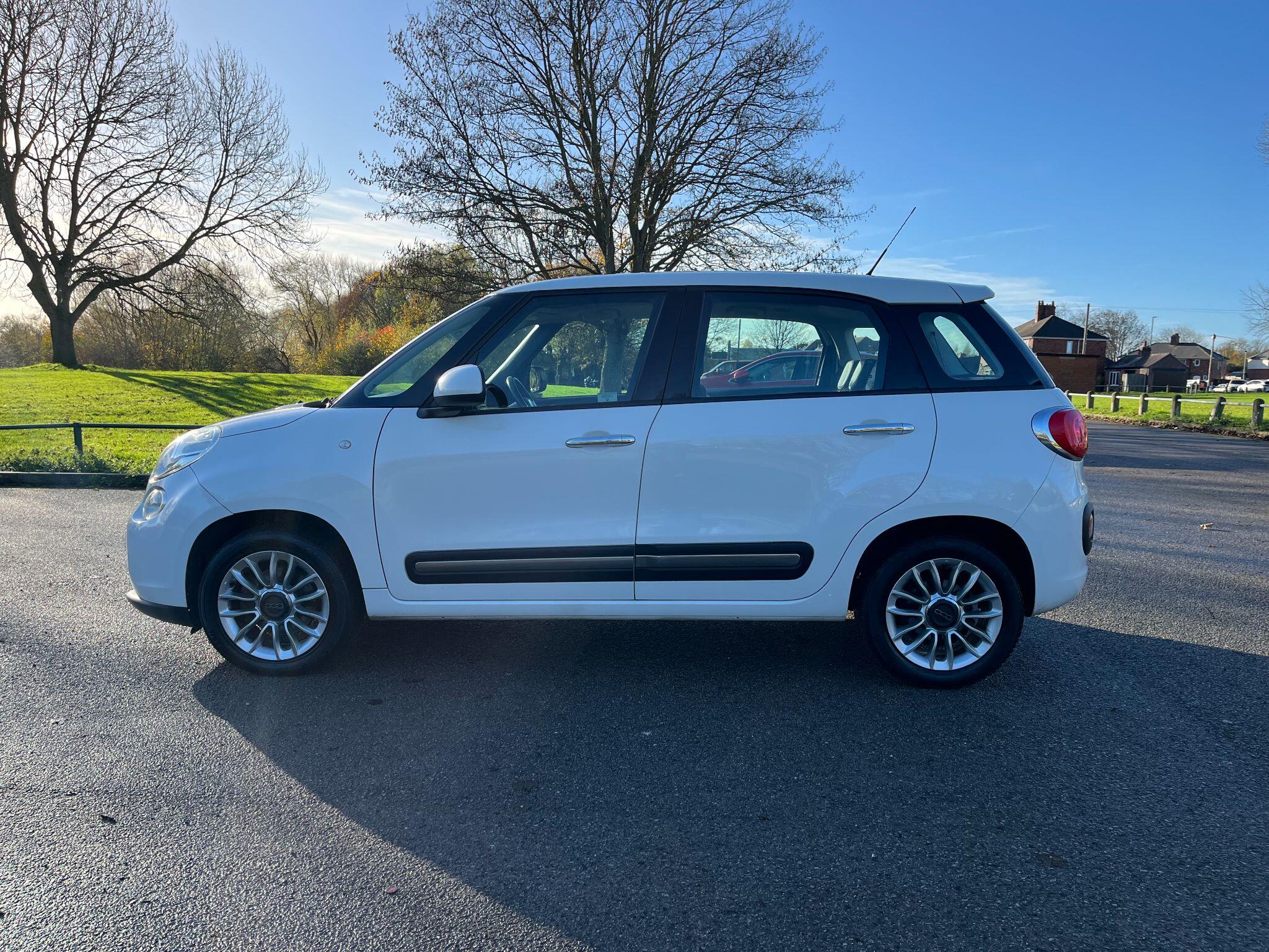 Fiat 500L 0.9 TwinAir Lounge Euro 6 (s/s) 5dr 5dr Manual 2025