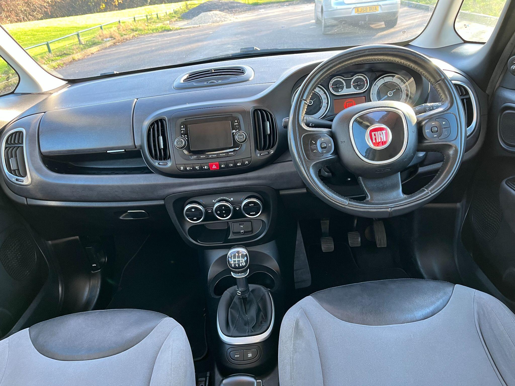 Fiat 500L 0.9 TwinAir Lounge Euro 6 (s/s) 5dr 5dr Manual 2025