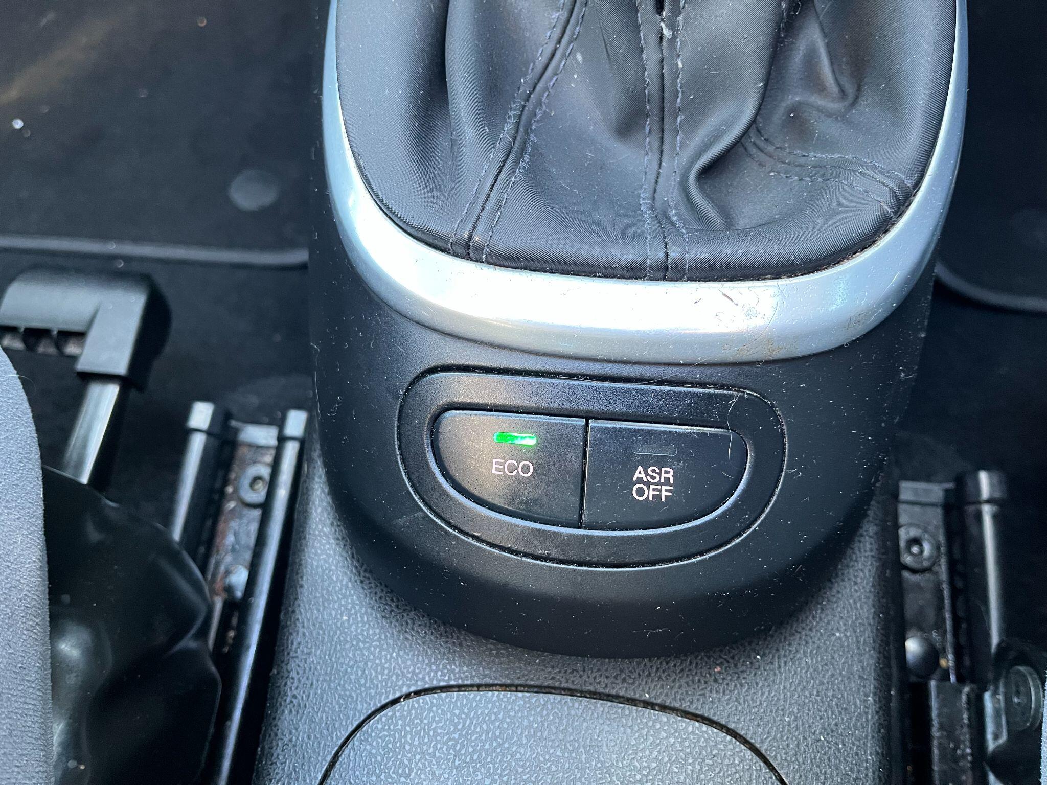 Fiat 500L 0.9 TwinAir Lounge Euro 6 (s/s) 5dr 5dr Manual 2025