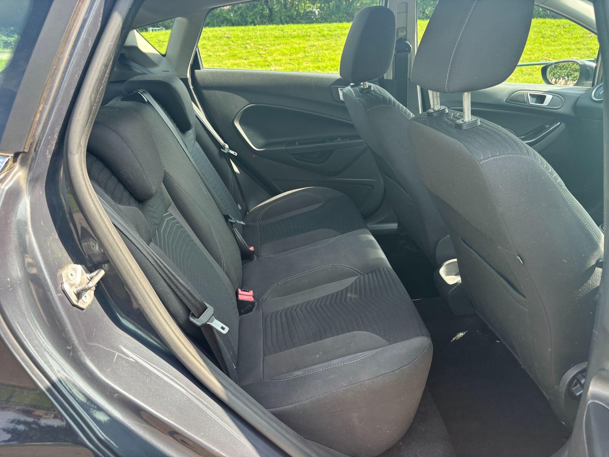 Ford Fiesta 1.0T EcoBoost Zetec Euro 5 (s/s) 5dr 5dr Manual 2026