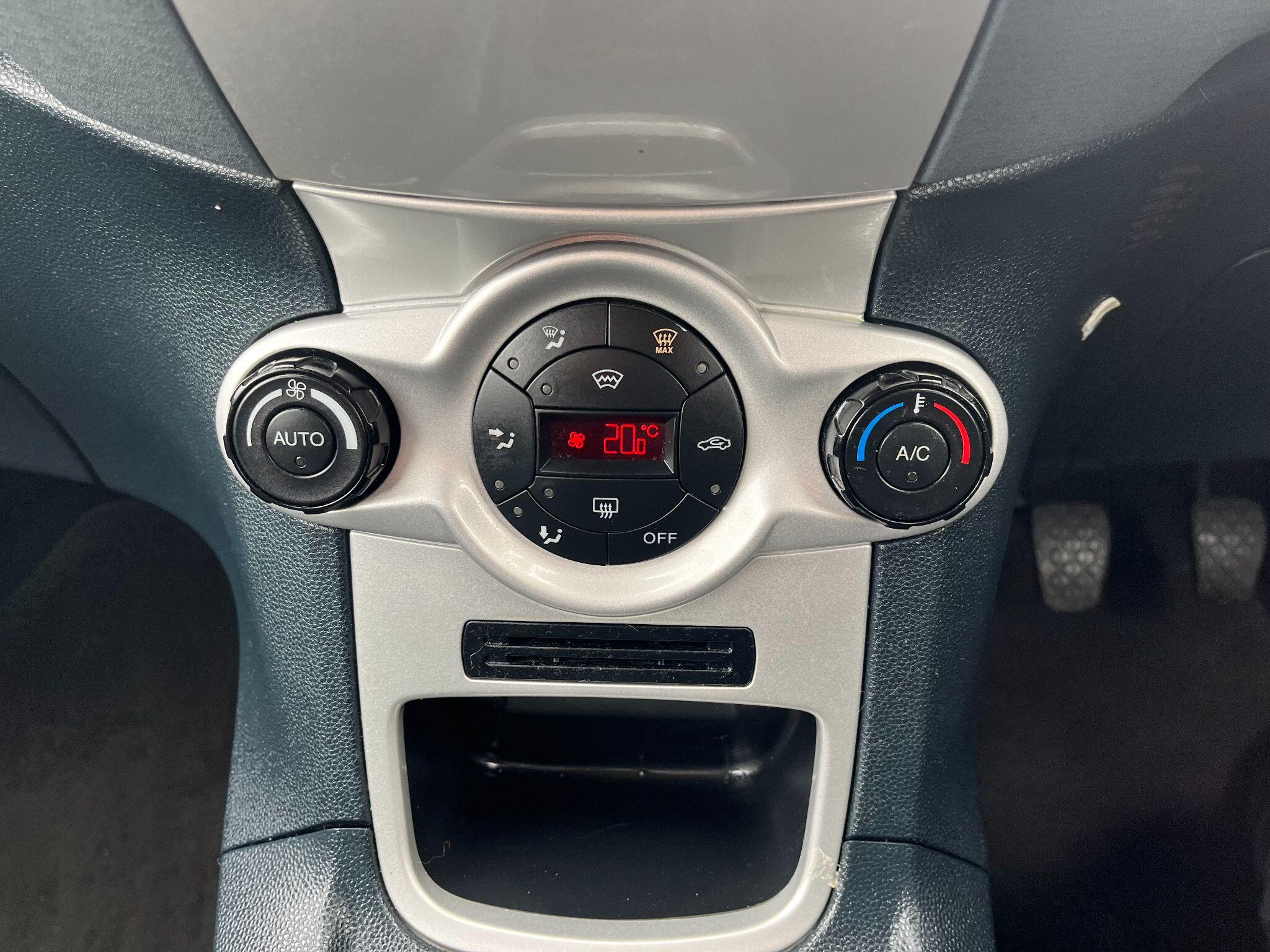 Ford Fiesta 1.4 TDCi DPF Titanium 3dr 3dr Manual 2025