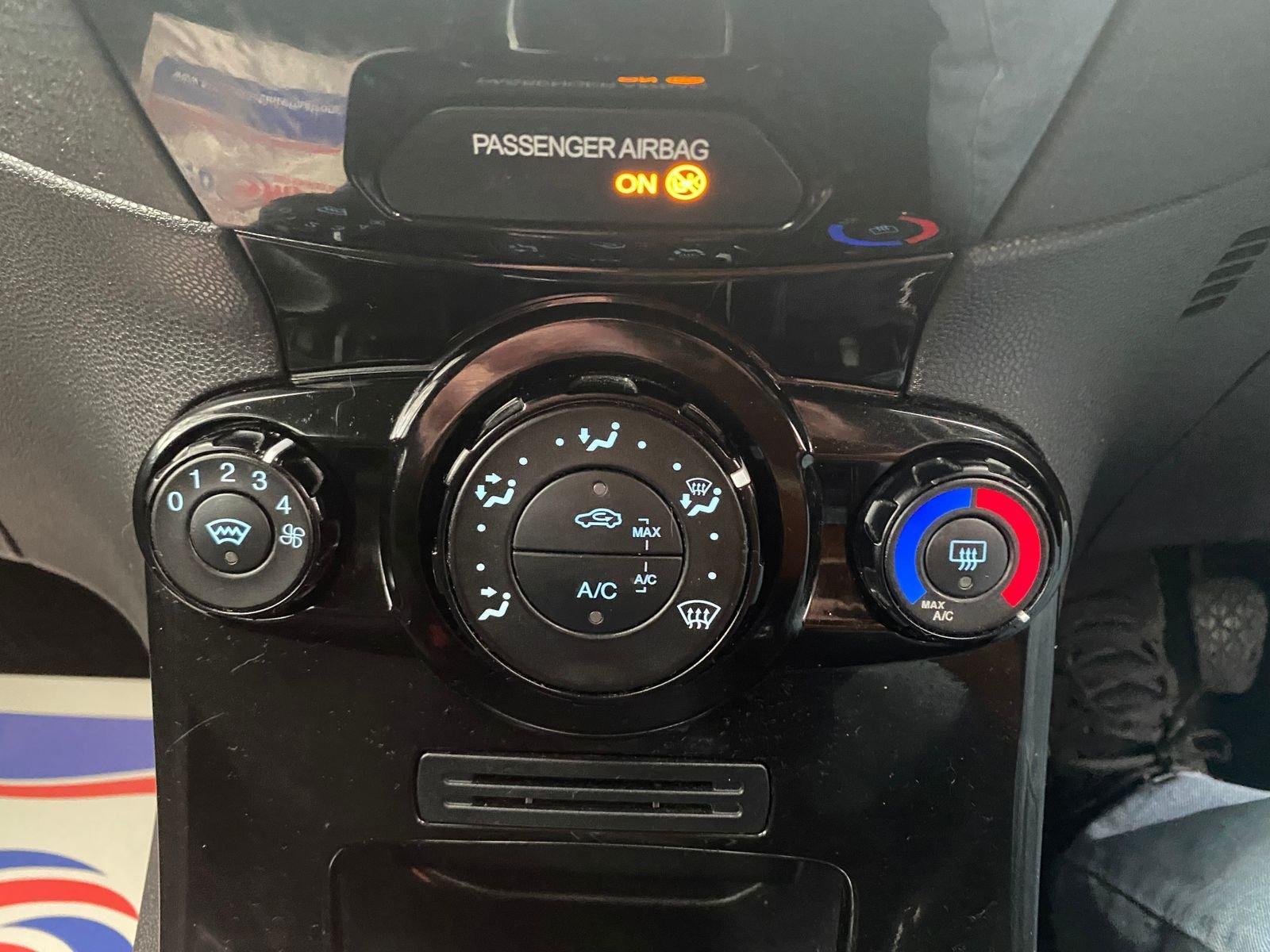 Ford Fiesta 1.5L ZETEC TDCI Hatchback 5dr Diesel Manual Euro 5 (74 bhp) 5dr Manual 2025