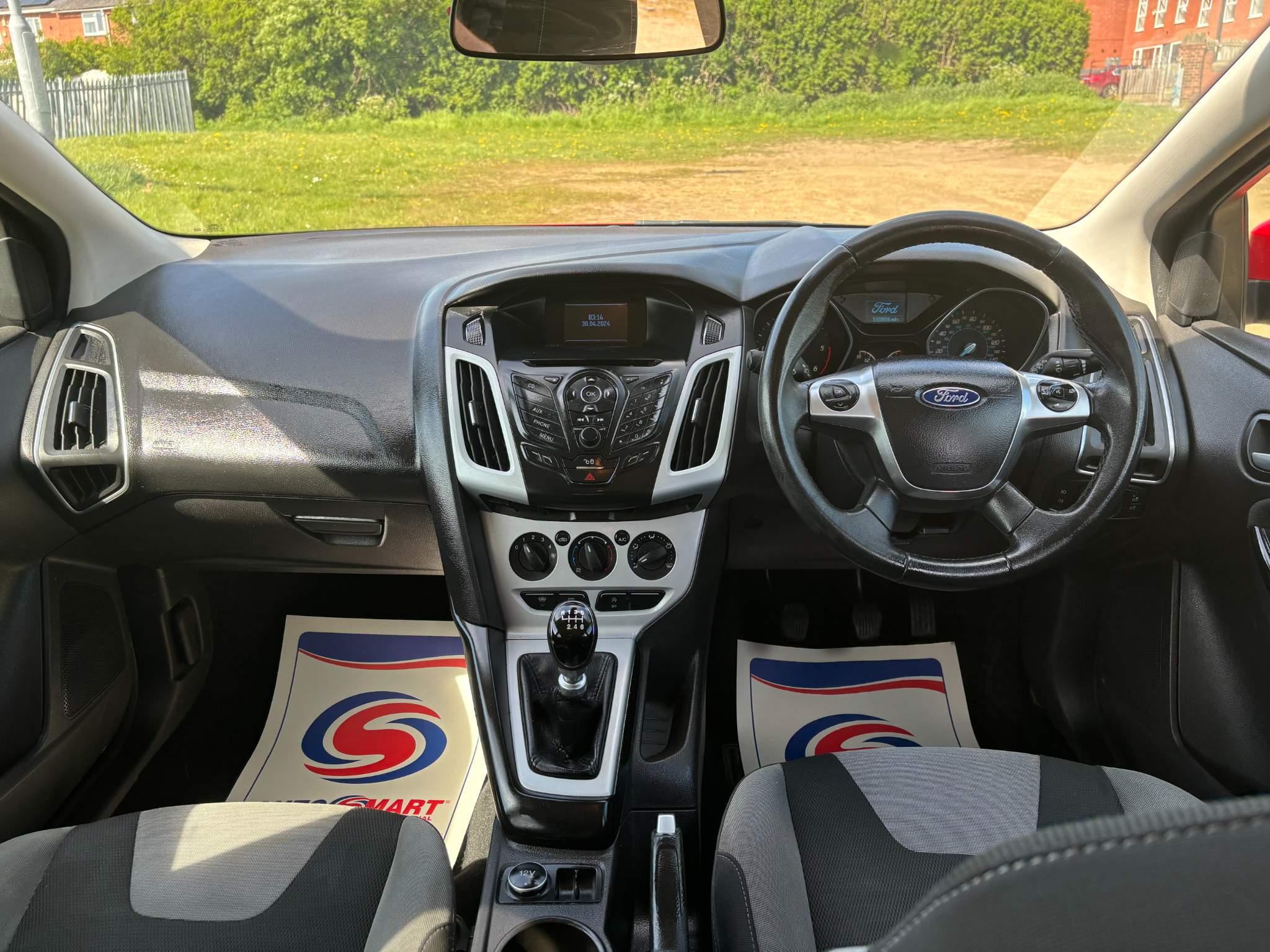 Ford Focus 1.6 TDCi Zetec Euro 5 (s/s) 5dr 5dr Manual 2025