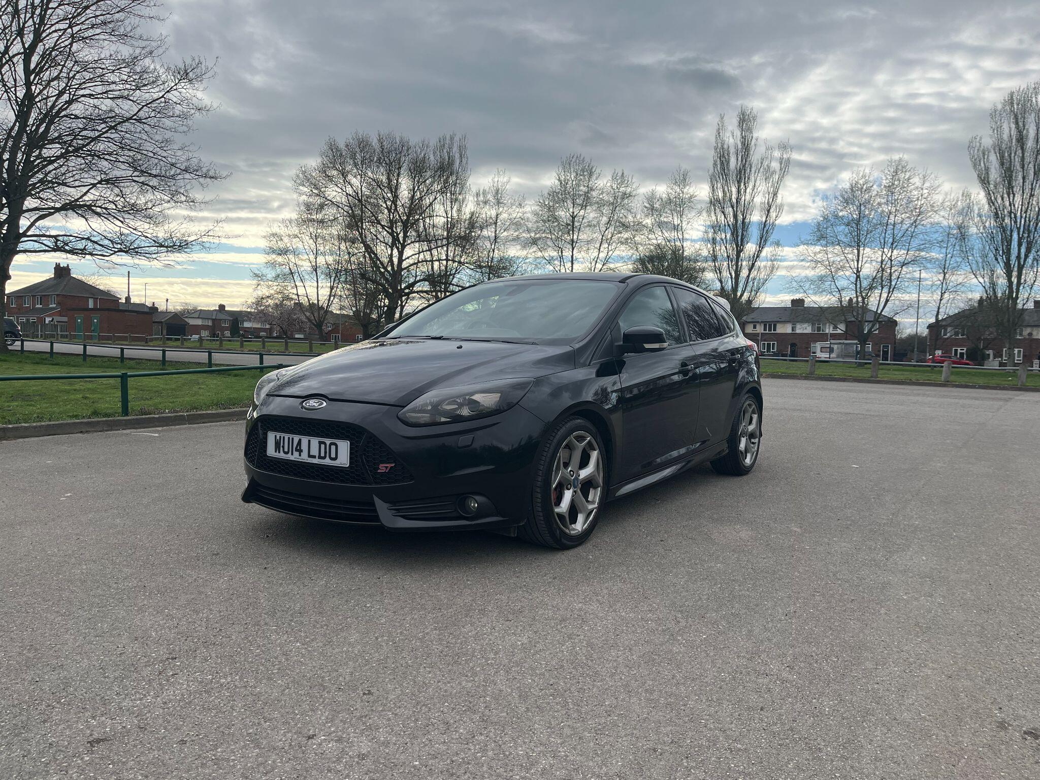 Ford Focus 2.0T EcoBoost ST-3 Euro 5 (s/s) 5dr 5dr Manual 2026