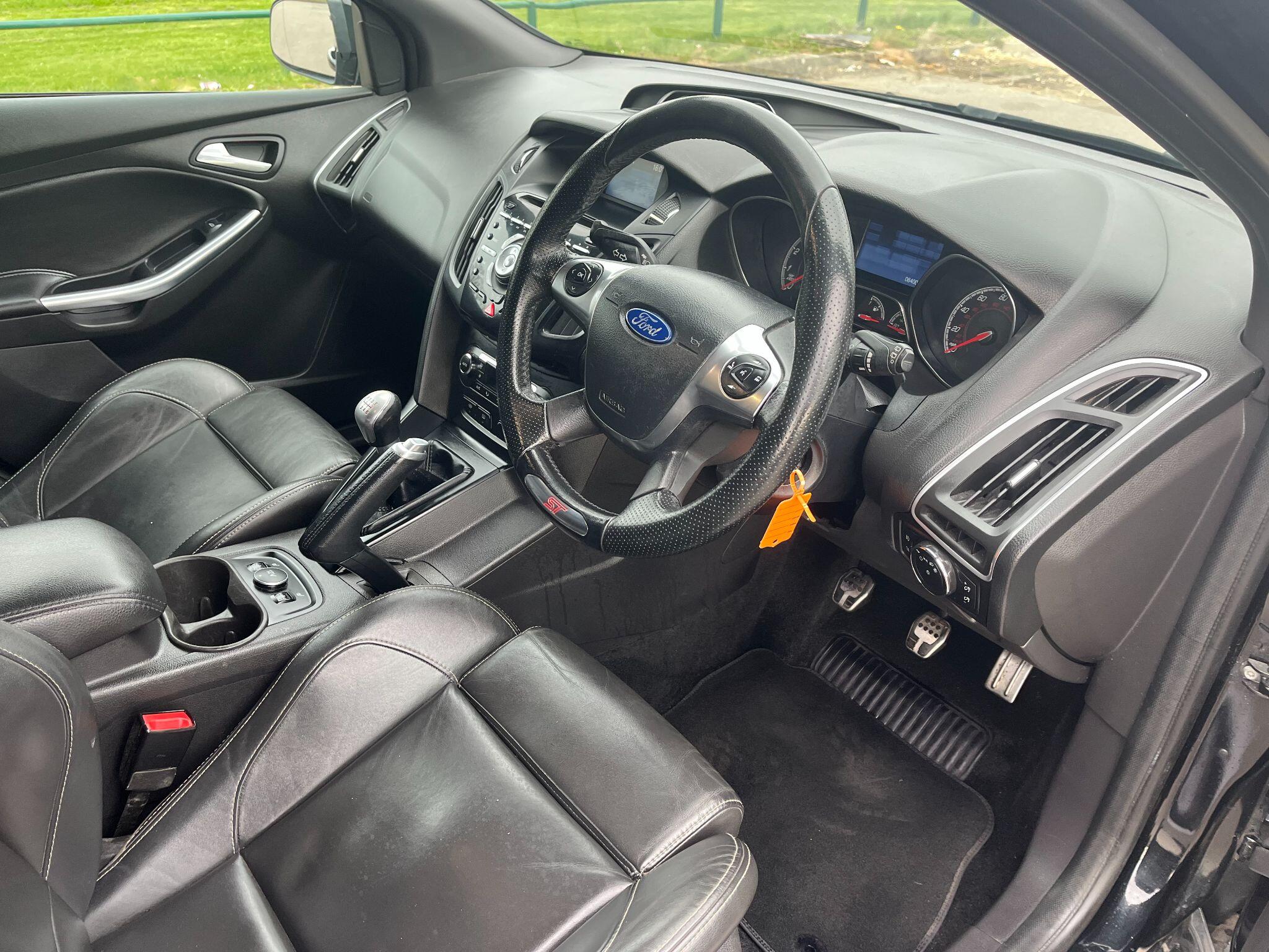 Ford Focus 2.0T EcoBoost ST-3 Euro 5 (s/s) 5dr 5dr Manual 2026