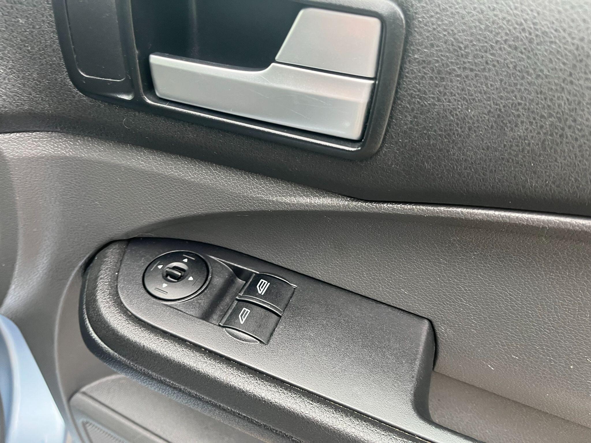 Ford Focus C-Max 1.6 16v LX 5dr 5dr Manual 2025