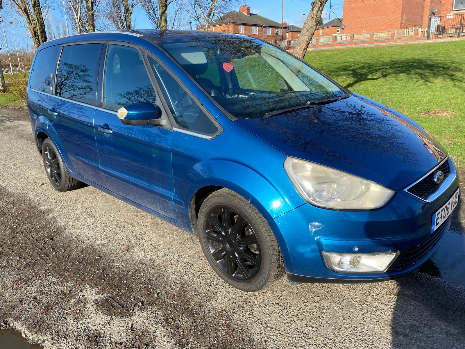 Ford Galaxy 2.0L GHIA TDCI MPV 5dr Diesel Manual Euro 4 (143 bhp) 5dr Manual 2025