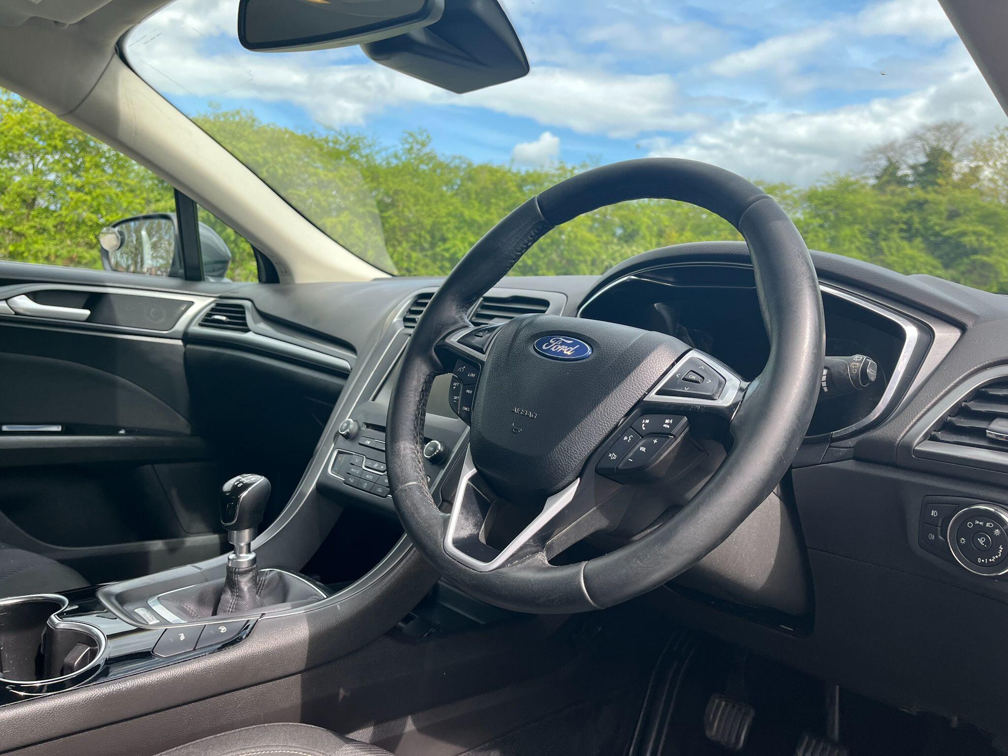 Ford Mondeo 1.6 TDCi ECOnetic Titanium Euro 5 (s/s) 5dr 5dr Manual 2026