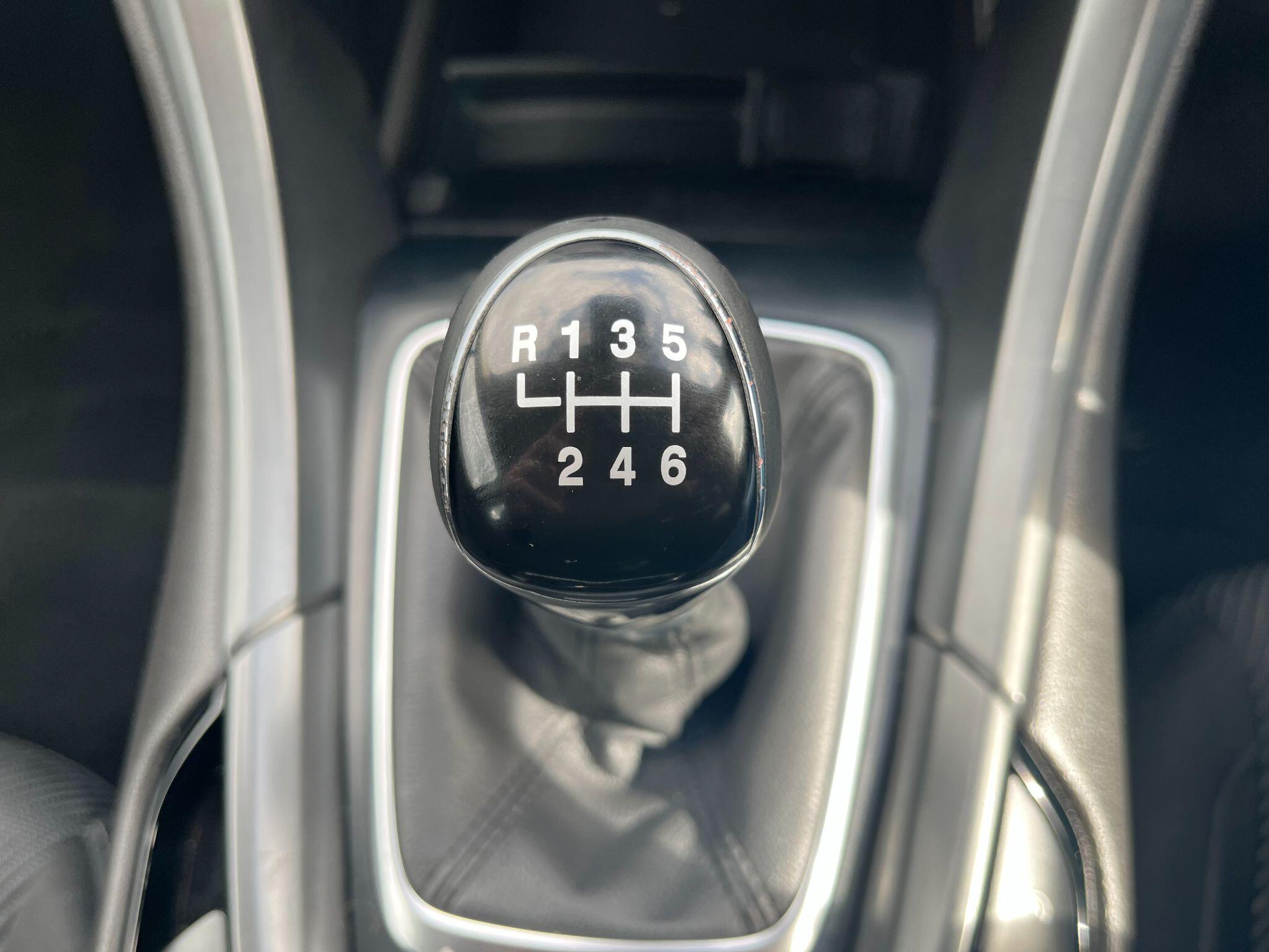 Ford Mondeo 1.6 TDCi ECOnetic Titanium Euro 5 (s/s) 5dr 5dr Manual 2026