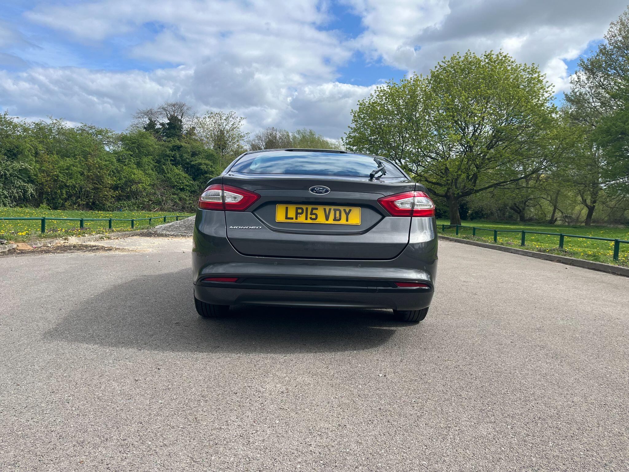 Ford Mondeo 1.6 TDCi ECOnetic Titanium Euro 5 (s/s) 5dr 5dr Manual 2026