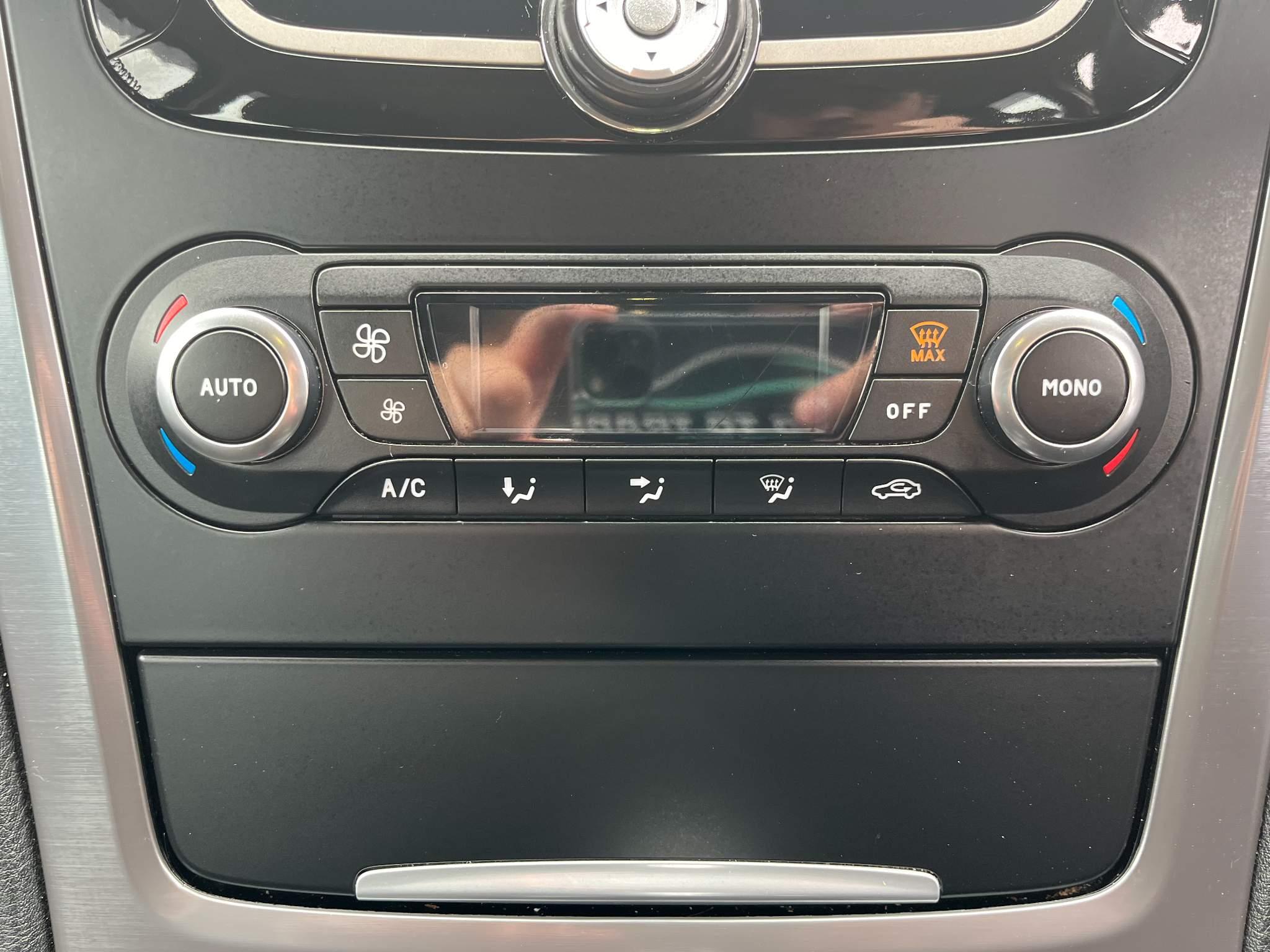 Ford Mondeo 1.6 TDCi ECOnetic Titanium Euro 5 (s/s) 5dr 5dr Manual 2025