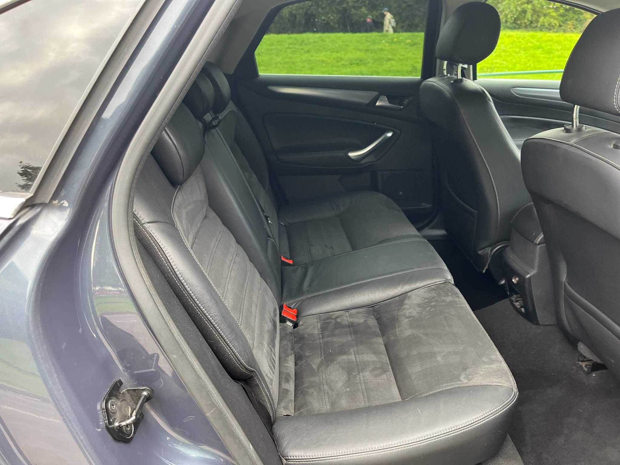 Ford Mondeo 2.0 TDCi Titanium X Euro 5 5dr 5dr Manual 2025