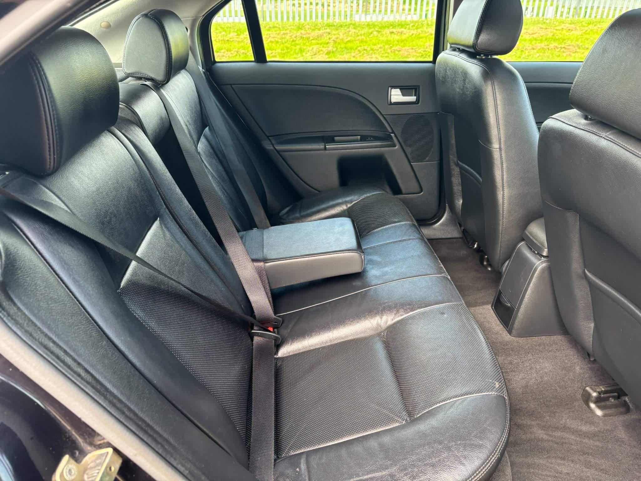 Ford Mondeo 2.5 Ghia X 5dr 5dr Manual 2025