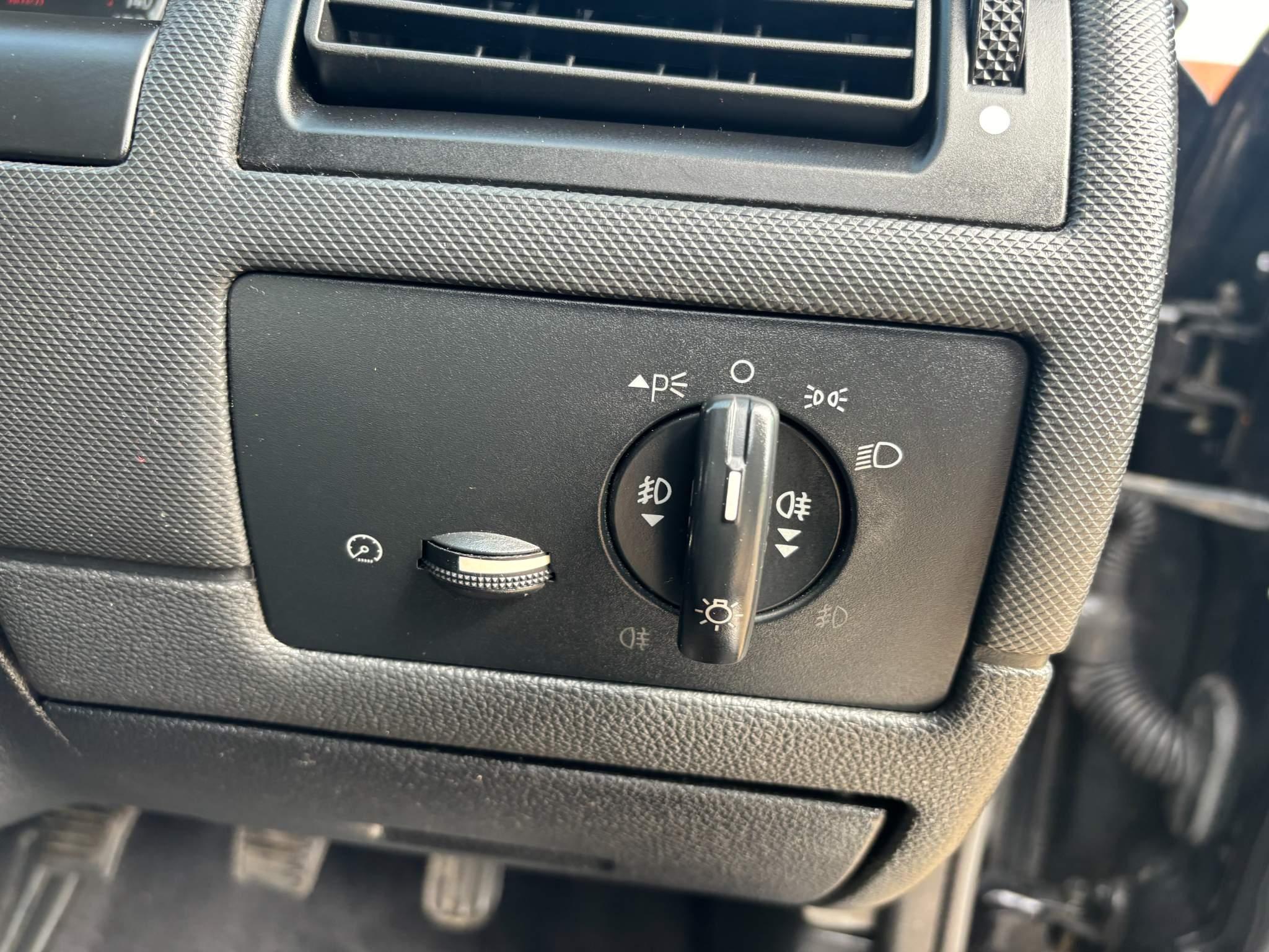 Ford Mondeo 2.5 Ghia X 5dr 5dr Manual 2025