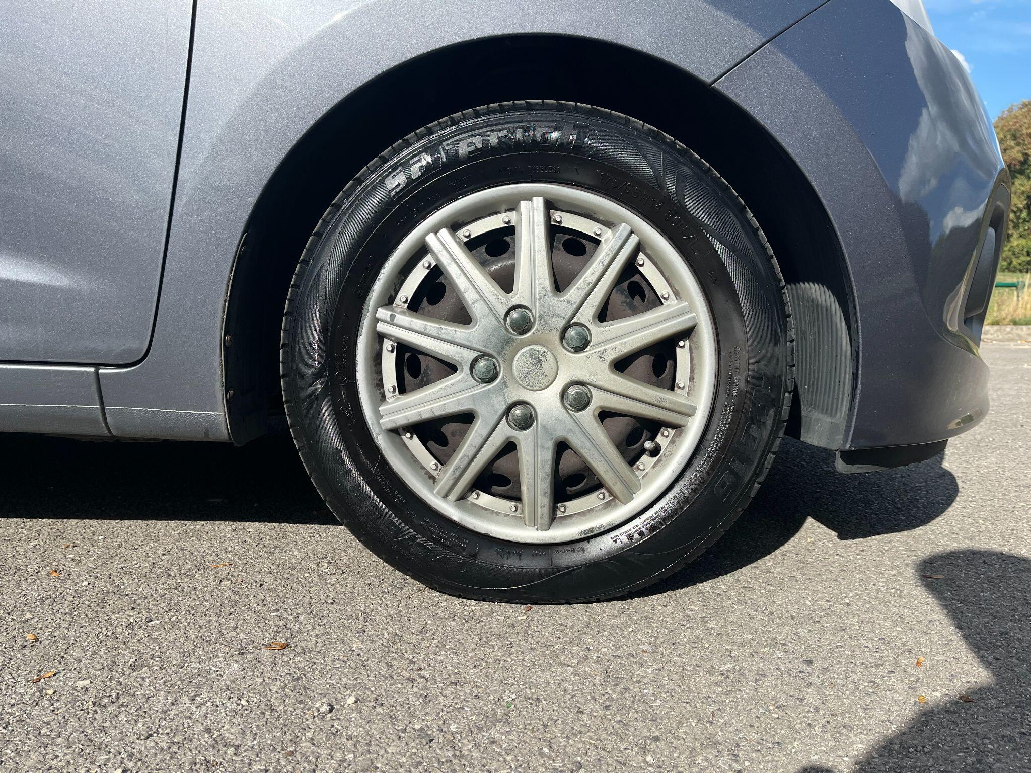 Hyundai I10 1.2 SE Euro 5 5dr 5dr Manual 2025