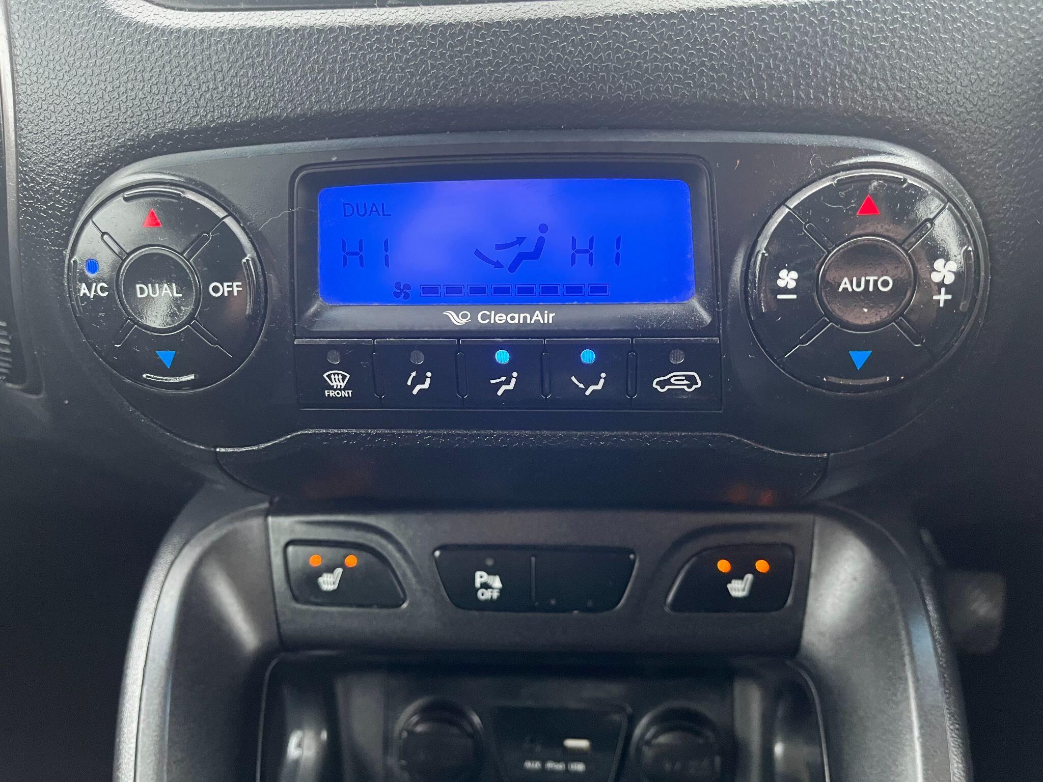 Hyundai IX35 1.7 CRDi SE Euro 5 5dr (Nav) 5dr Manual 2025