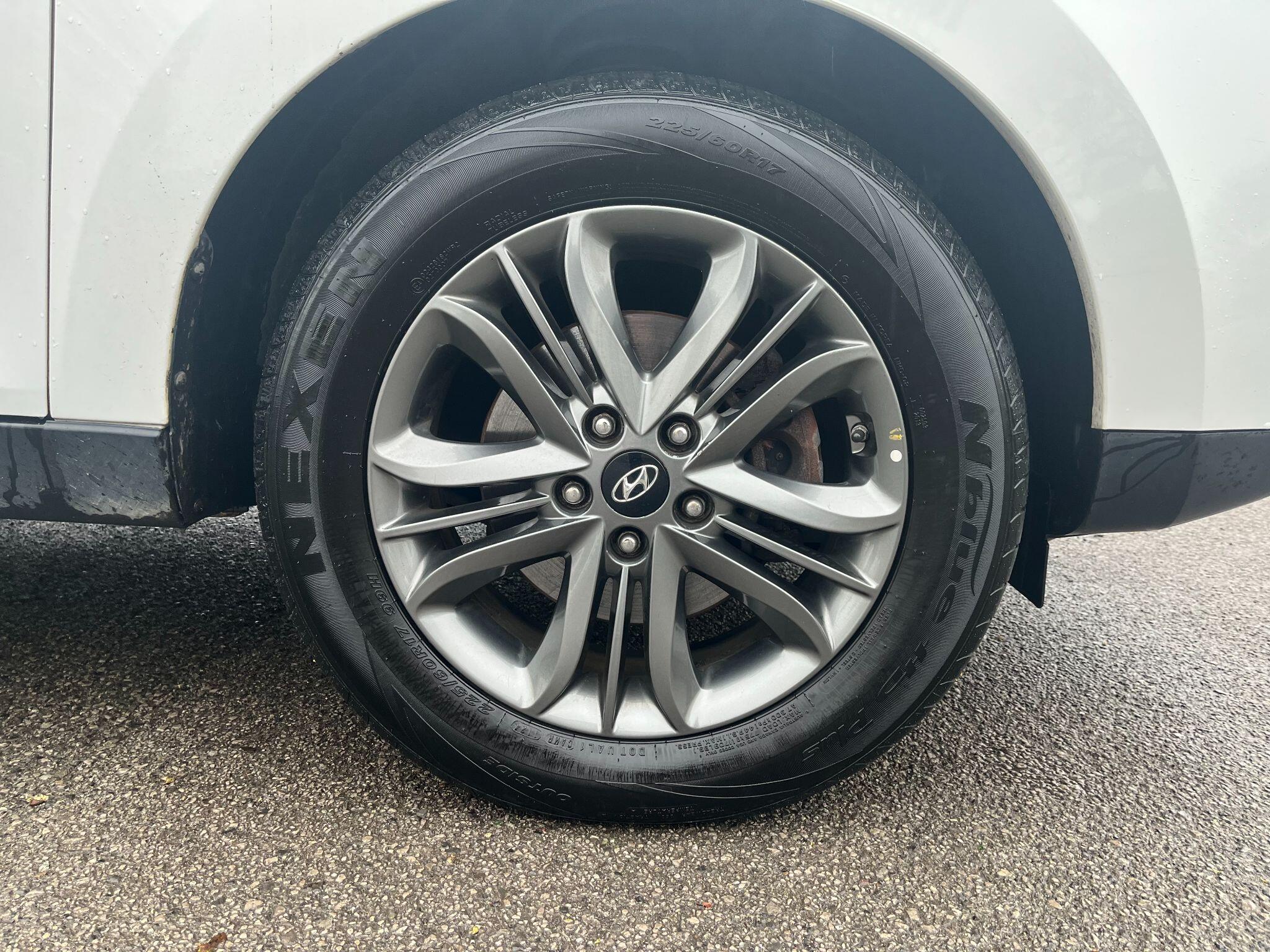 Hyundai IX35 1.7 CRDi SE Euro 5 5dr (Nav) 5dr Manual 2025