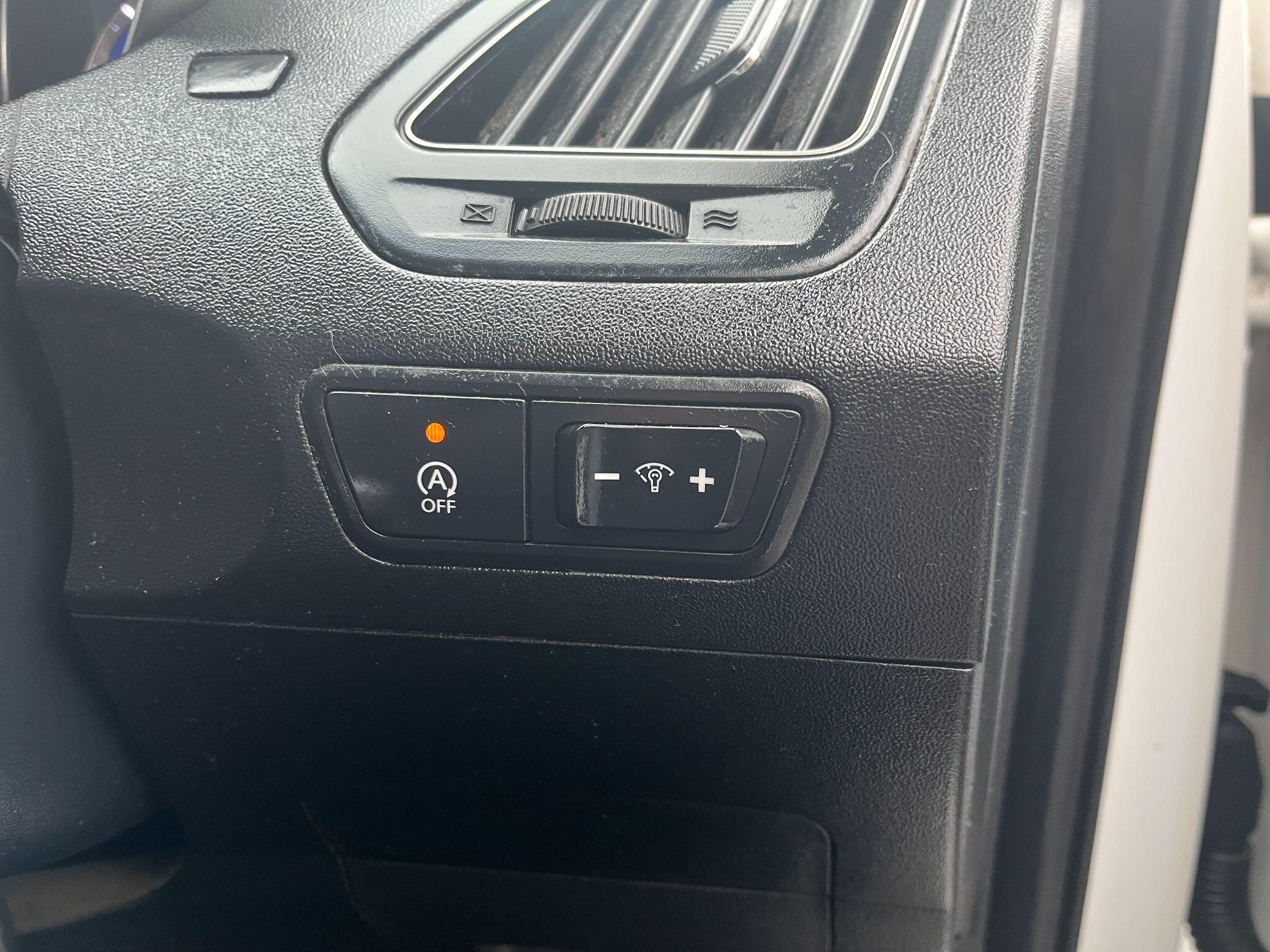 Hyundai IX35 1.7 CRDi SE Euro 5 5dr (Nav) 5dr Manual 2025