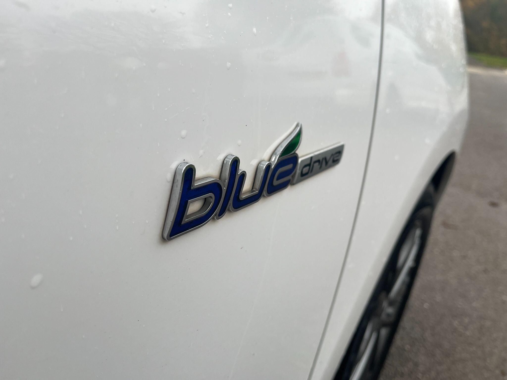 Hyundai IX35 1.7 CRDi SE Euro 5 5dr (Nav) 5dr Manual 2025