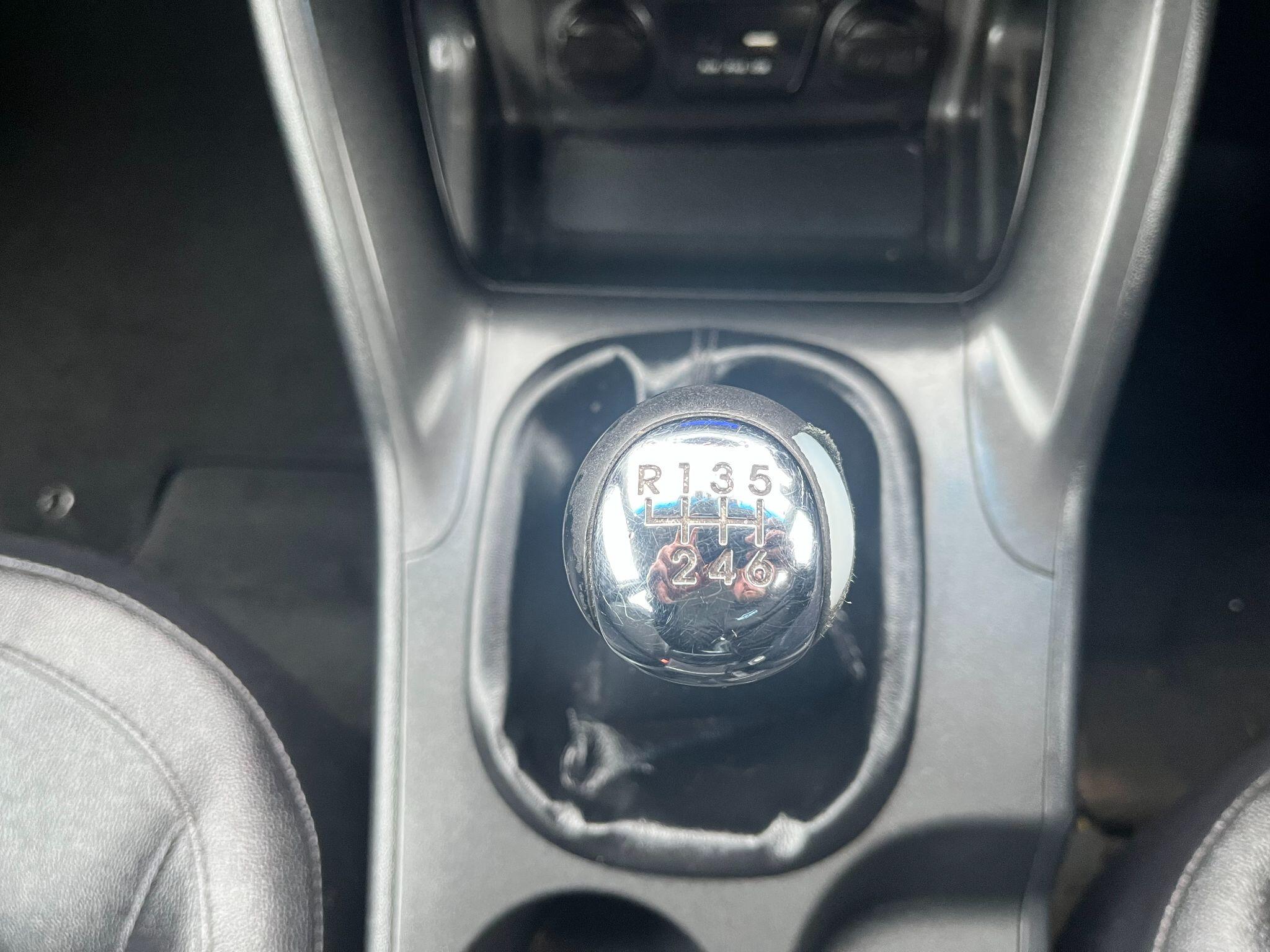 Hyundai IX35 1.7 CRDi SE Euro 5 5dr (Nav) 5dr Manual 2025