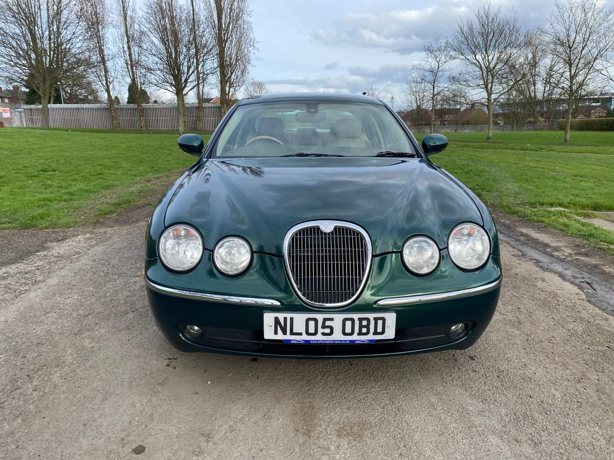 Jaguar S-Type 2.7D V6 SE 4dr 4dr Automatic 2025