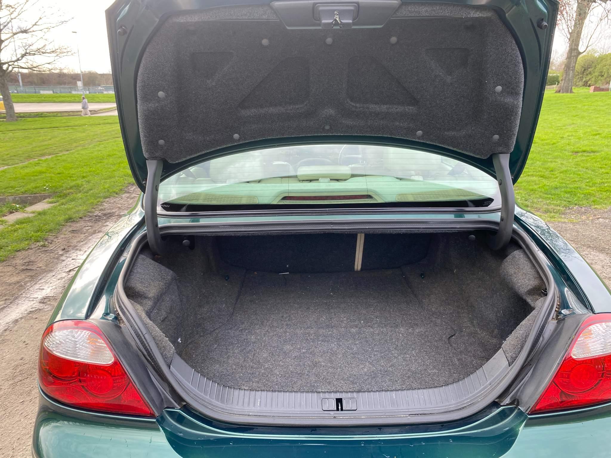 Jaguar S-Type 2.7D V6 SE 4dr 4dr Automatic 2025