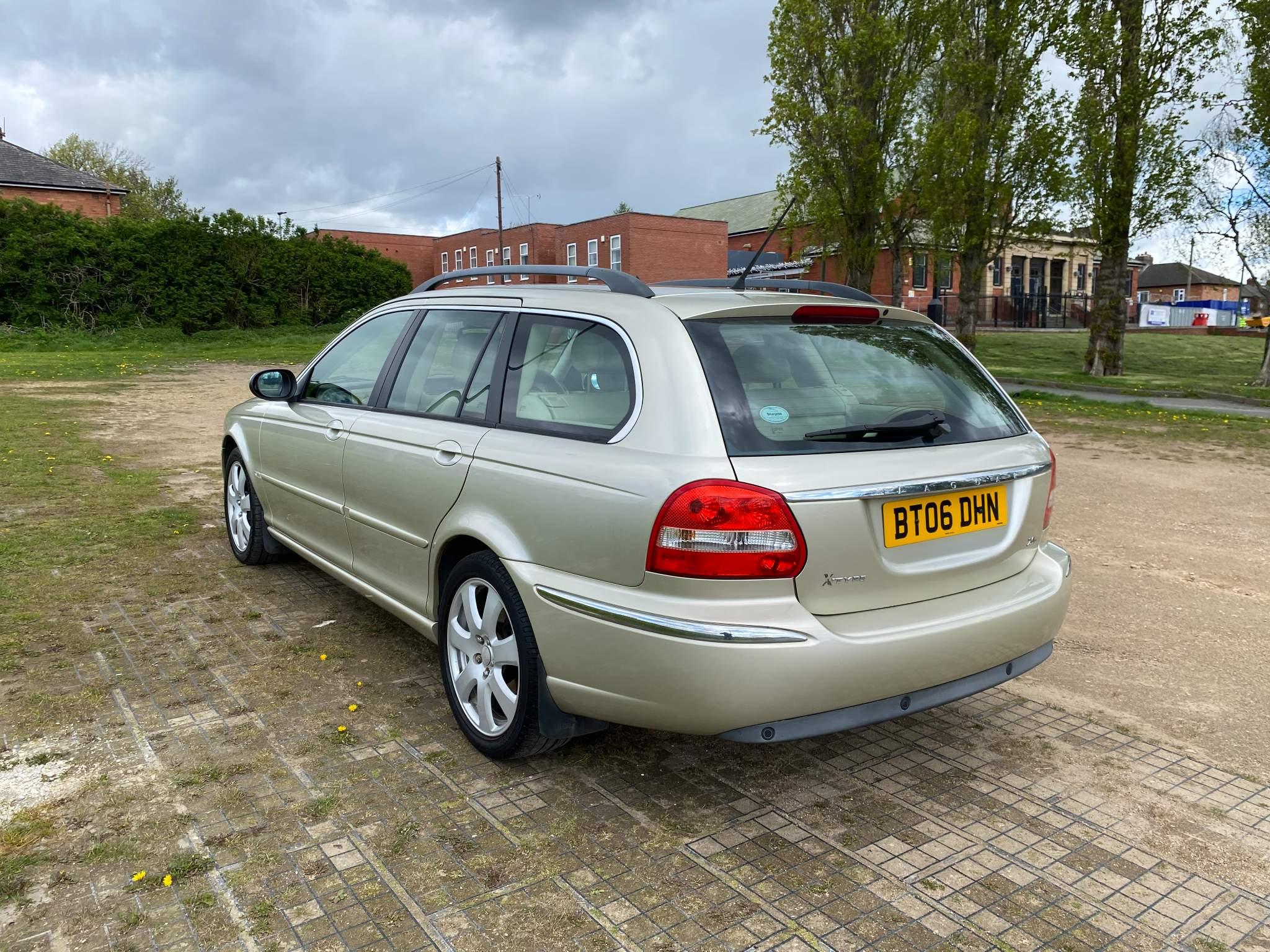 Jaguar X-TYPE 2.0D SE 5dr 5dr Manual 2025