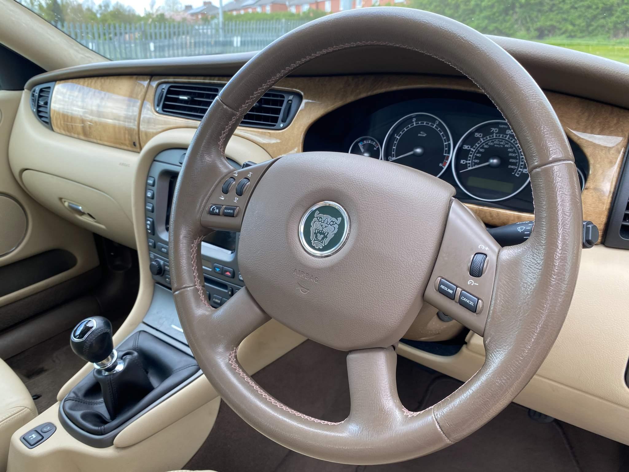 Jaguar X-TYPE 2.0D SE 5dr 5dr Manual 2025