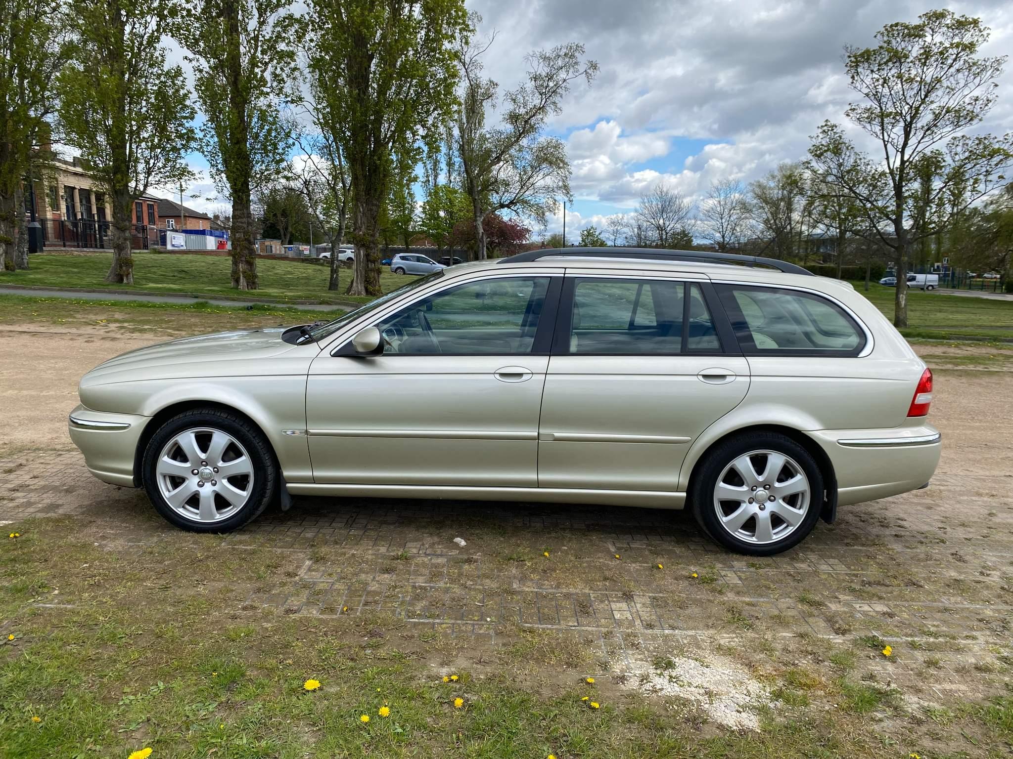 Jaguar X-TYPE 2.0D SE 5dr 5dr Manual 2025