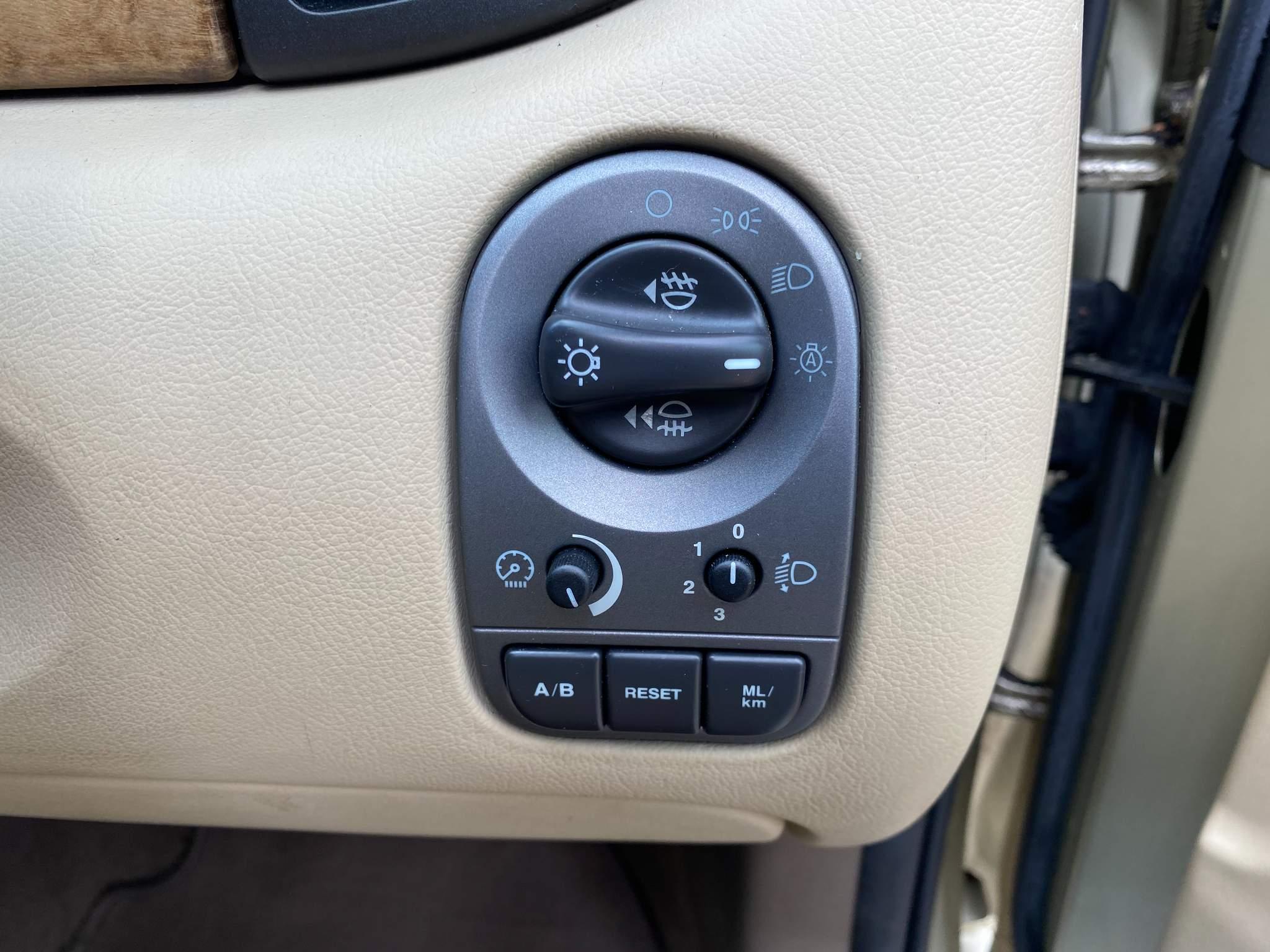 Jaguar X-TYPE 2.0D SE 5dr 5dr Manual 2025