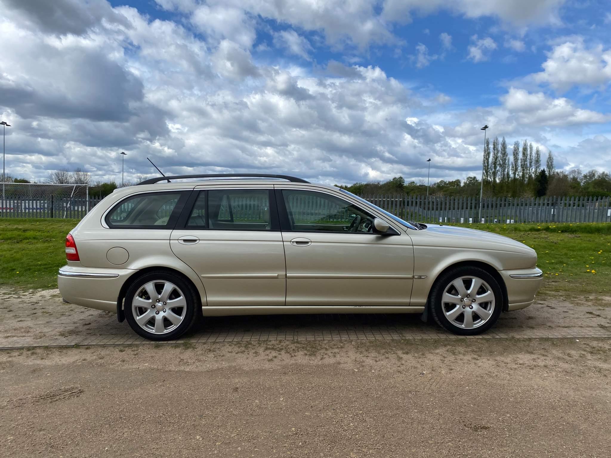 Jaguar X-TYPE 2.0D SE 5dr 5dr Manual 2025