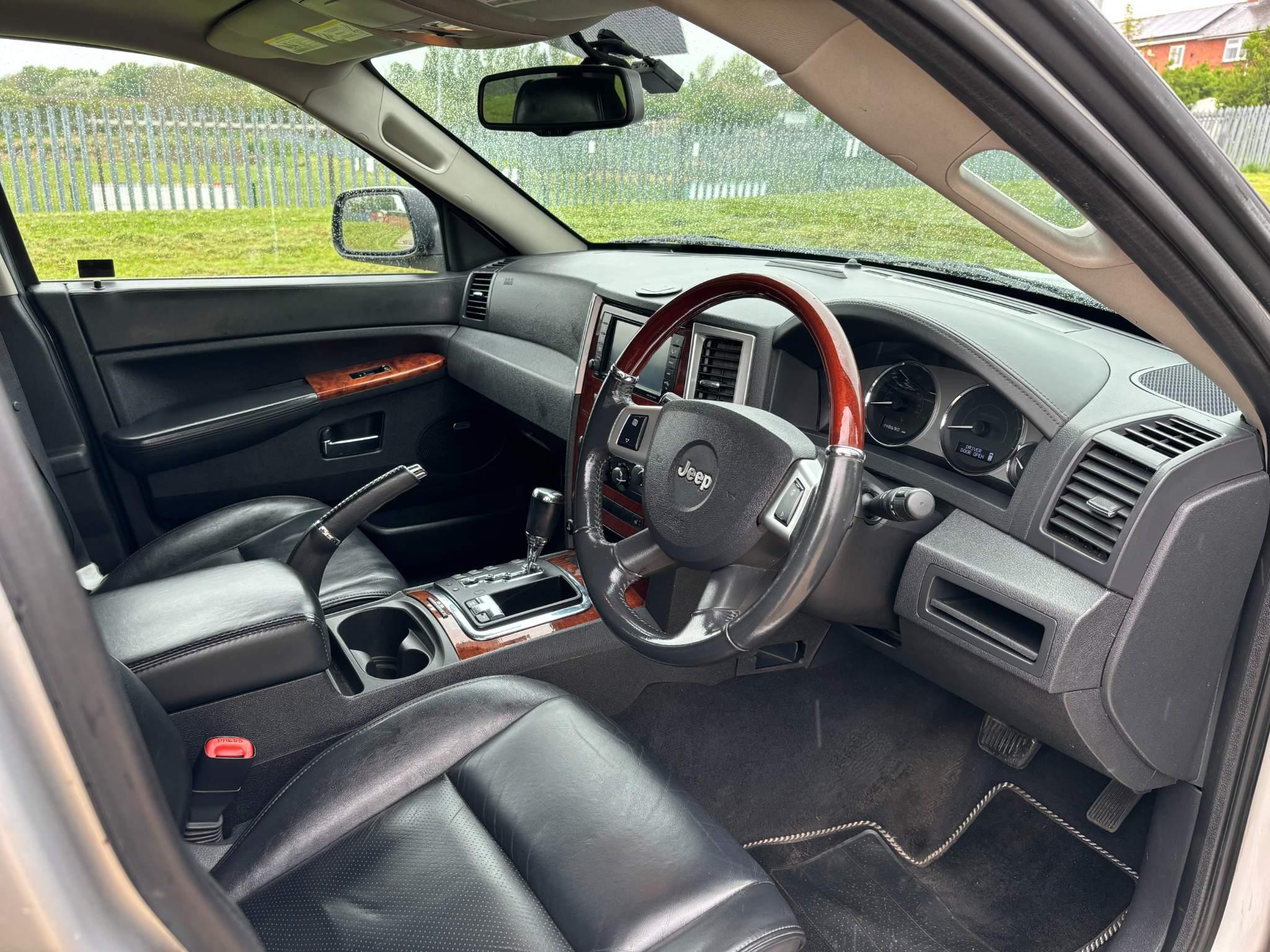 Jeep Grand Cherokee 3.0 CRD Overland 4WD 5dr 5dr Automatic 2025