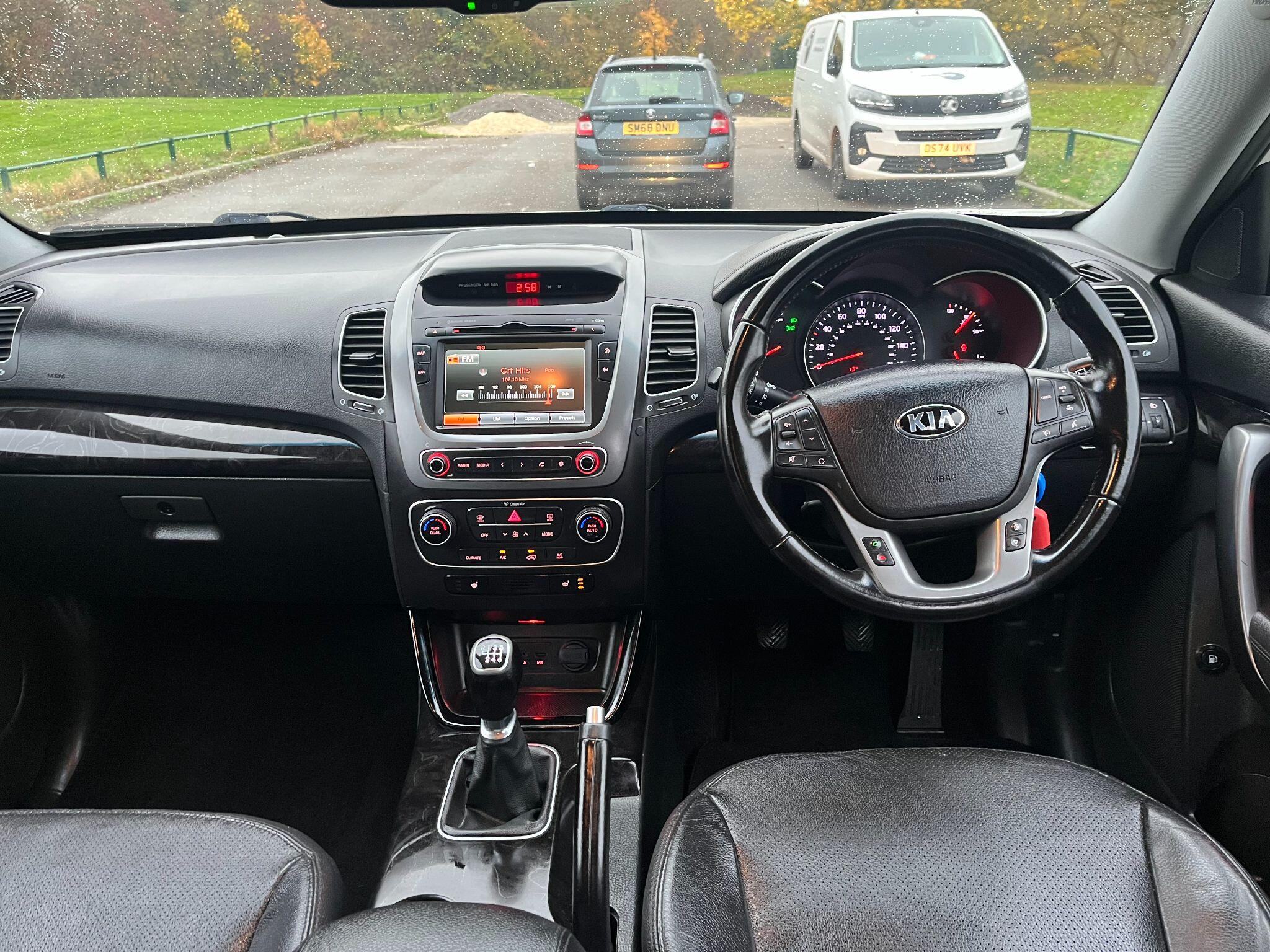 Kia Sorento 2.2 CRDi KX-2 AWD Euro 5 5dr 5dr Manual 2025