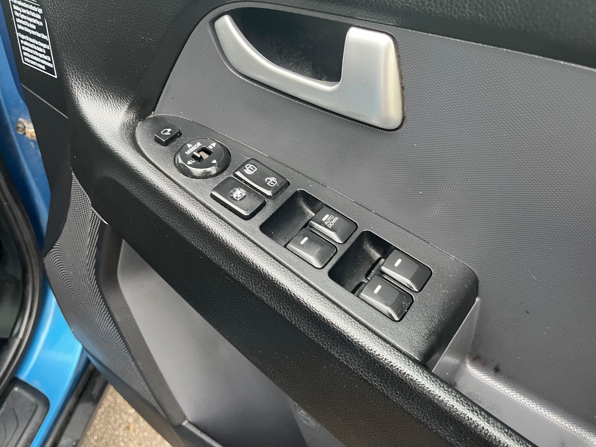 Kia Sportage 1.7 CRDi EcoDynamics 2 2WD Euro 5 (s/s) 5dr 5dr Manual 2025