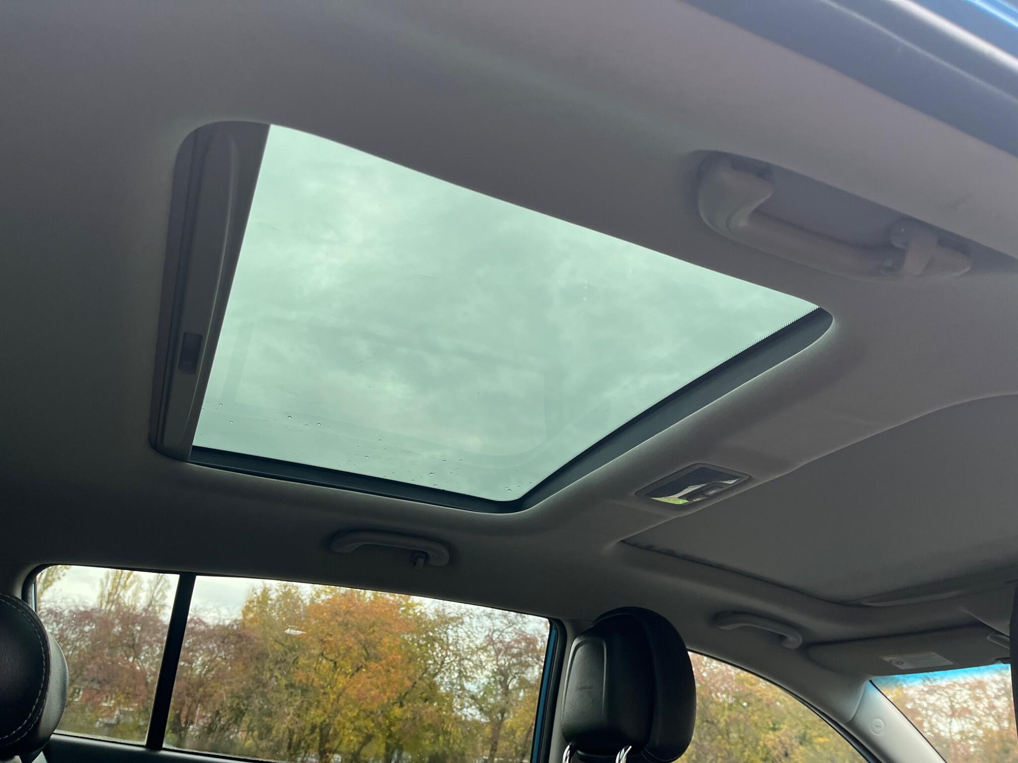 Kia Sportage 1.7 CRDi EcoDynamics 2 2WD Euro 5 (s/s) 5dr 5dr Manual 2025