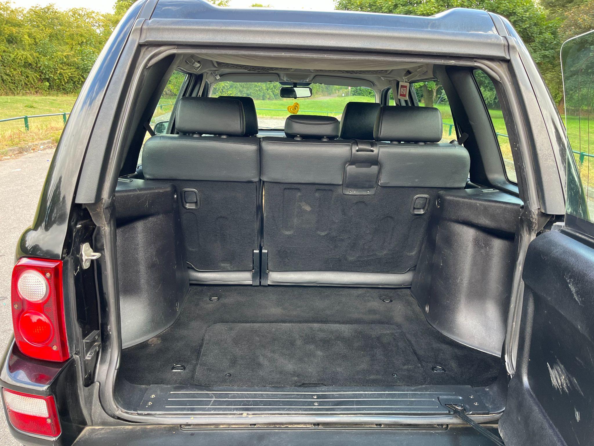 Land Rover FREELANDER 2.0 TD4 HSE 5dr 5dr Automatic 2025