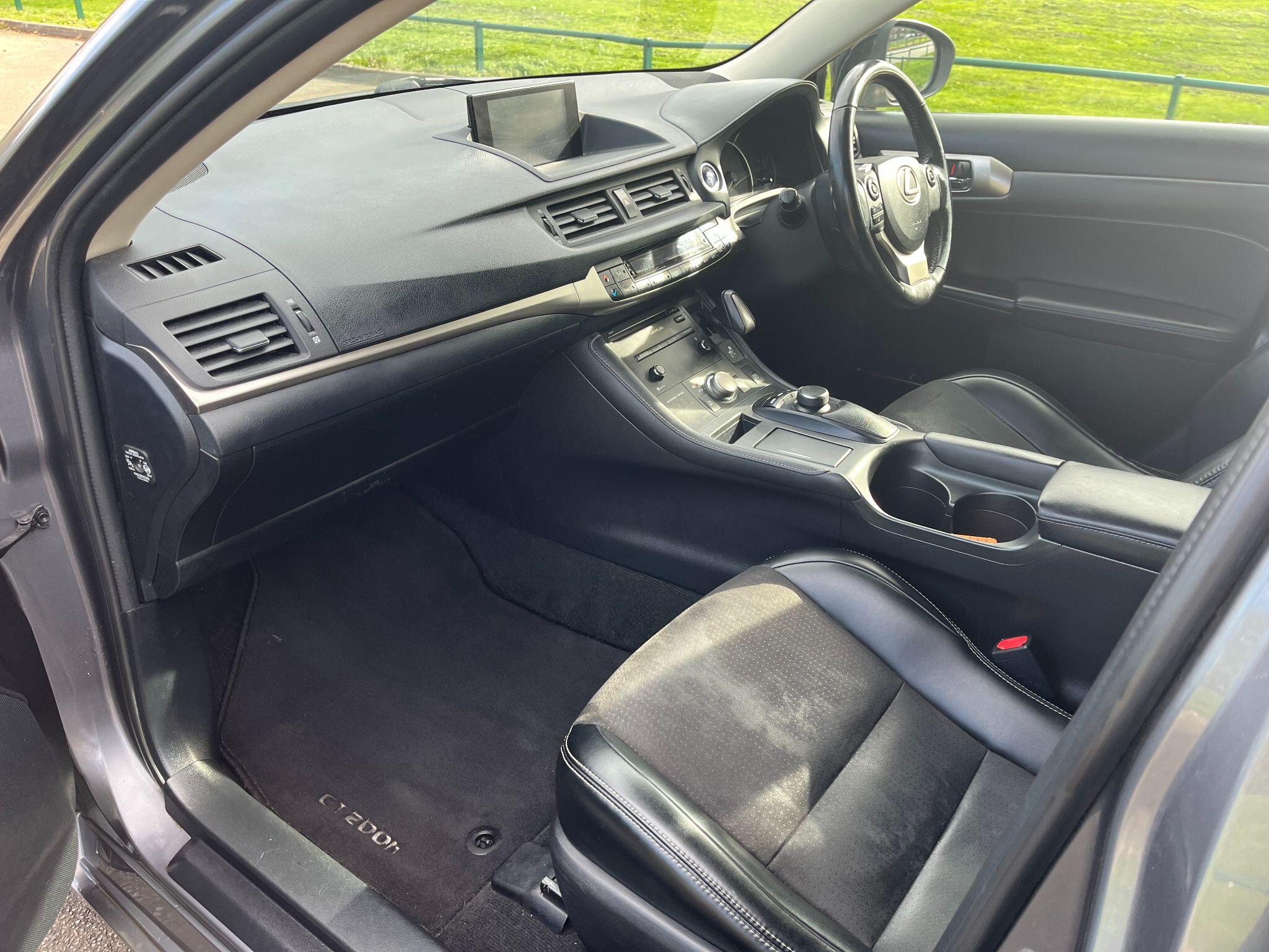 Lexus CT 1.8 200h Sport CVT Euro 6 (s/s) 5dr 5dr Automatic 2026