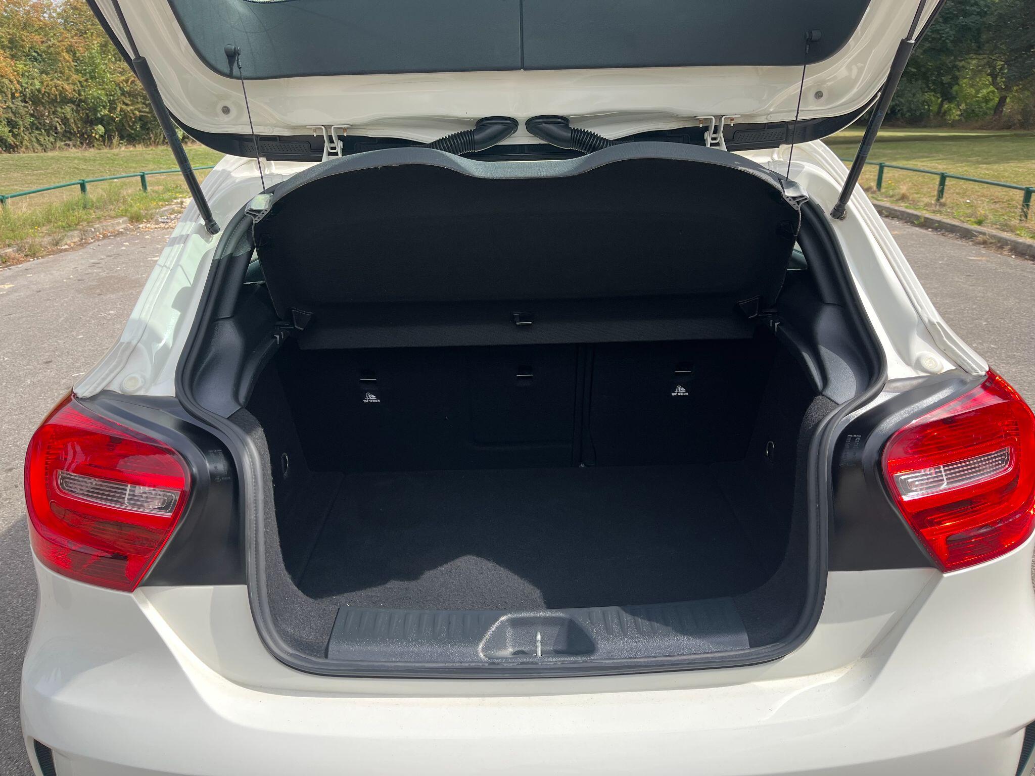 Mercedes-Benz A Class 1.5 A180 CDI AMG Sport Euro 6 (s/s) 5dr 5dr Manual 2025