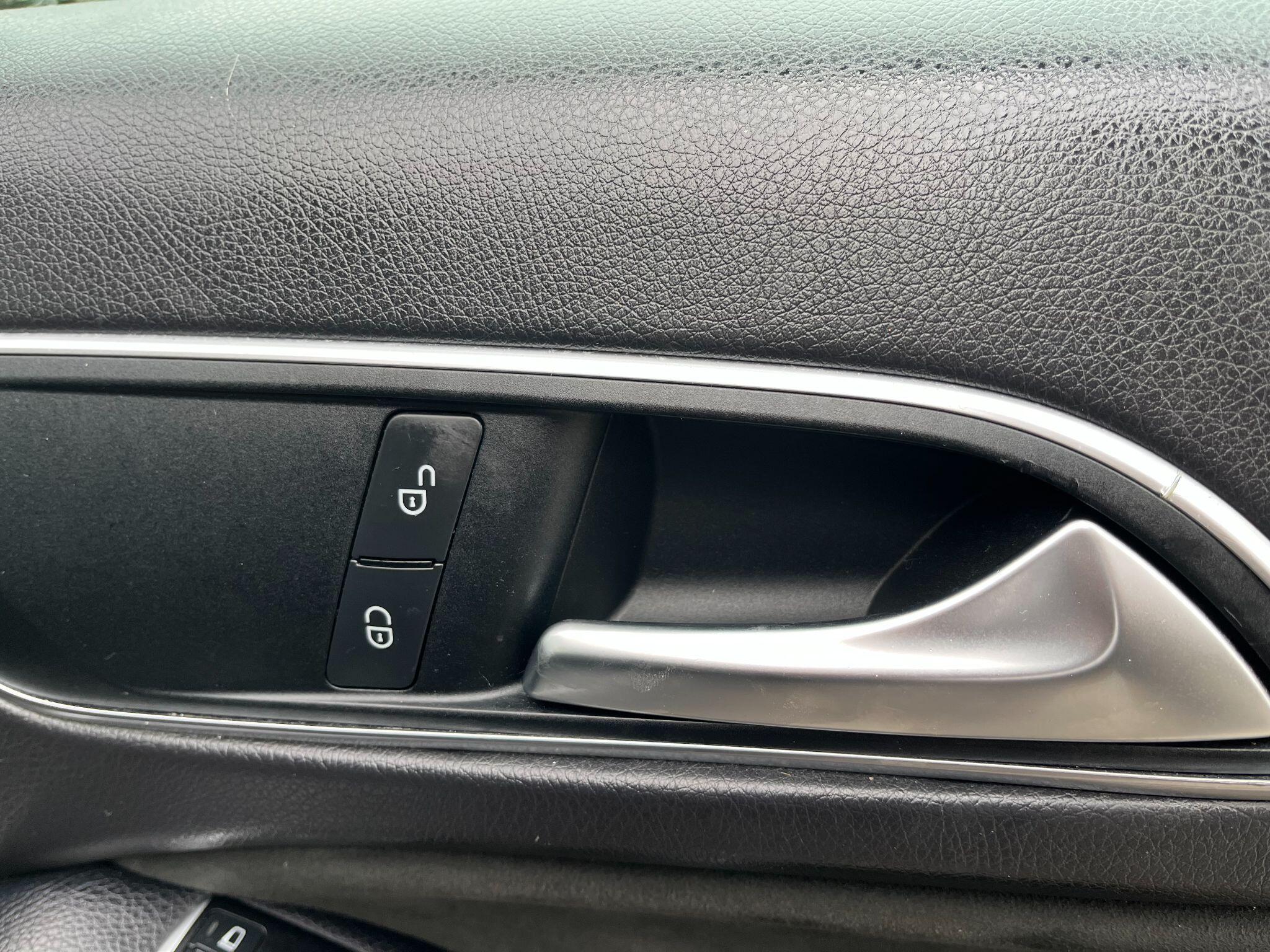 Mercedes-Benz A Class 2.1 A200d AMG Line (Premium) 7G-DCT Euro 6 (s/s) 5dr 5dr Automatic 2025