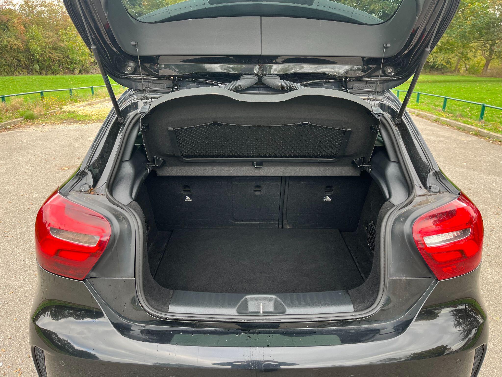 Mercedes-Benz A Class 2.1 A200d AMG Line (Premium) 7G-DCT Euro 6 (s/s) 5dr 5dr Automatic 2025