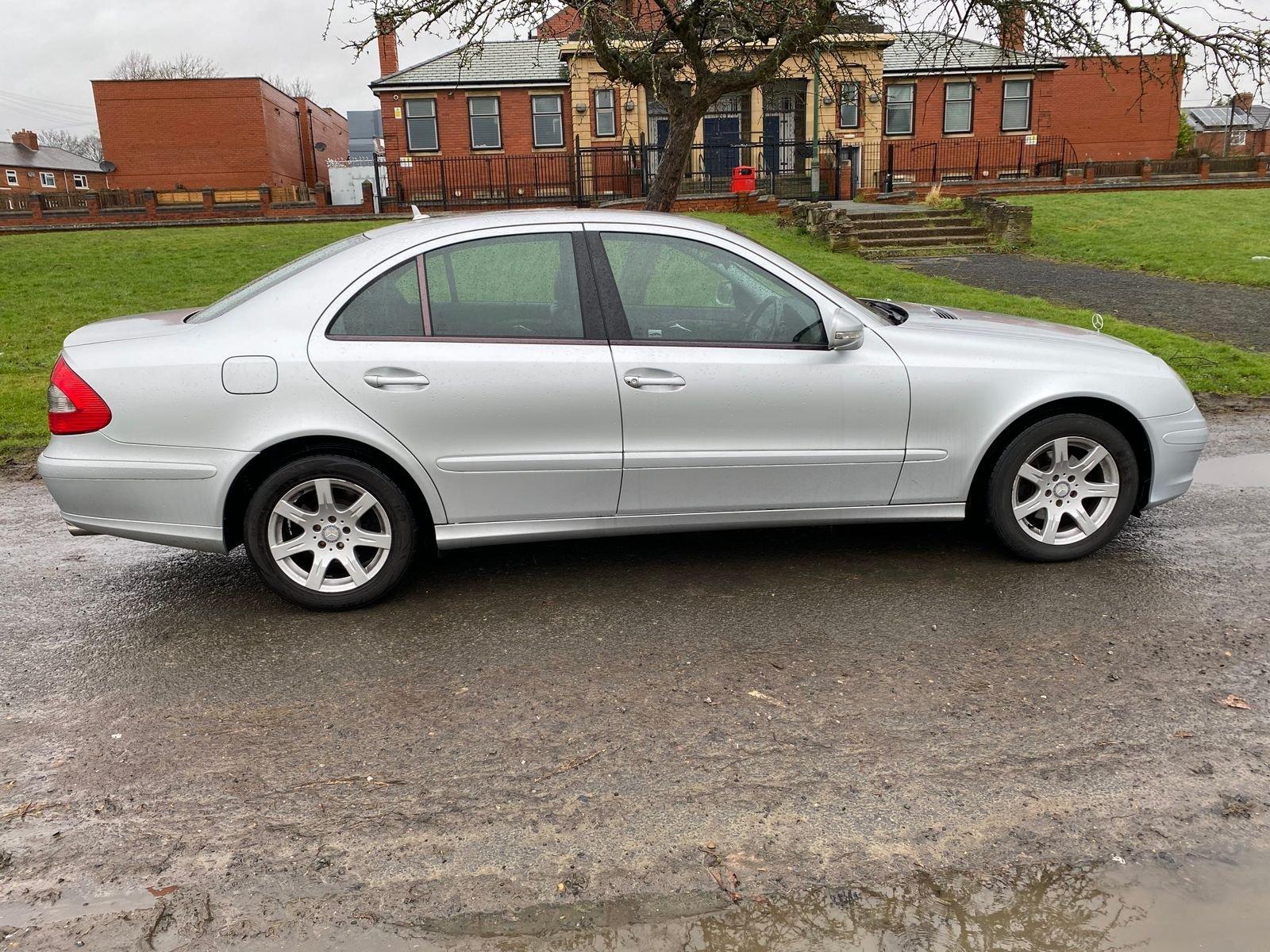 Mercedes-Benz E-Class 3.0L E280 CDI EXECUTIVE SE Saloon 4dr Diesel Automatic Euro 4 (190 bhp) 4dr Automatic 2025