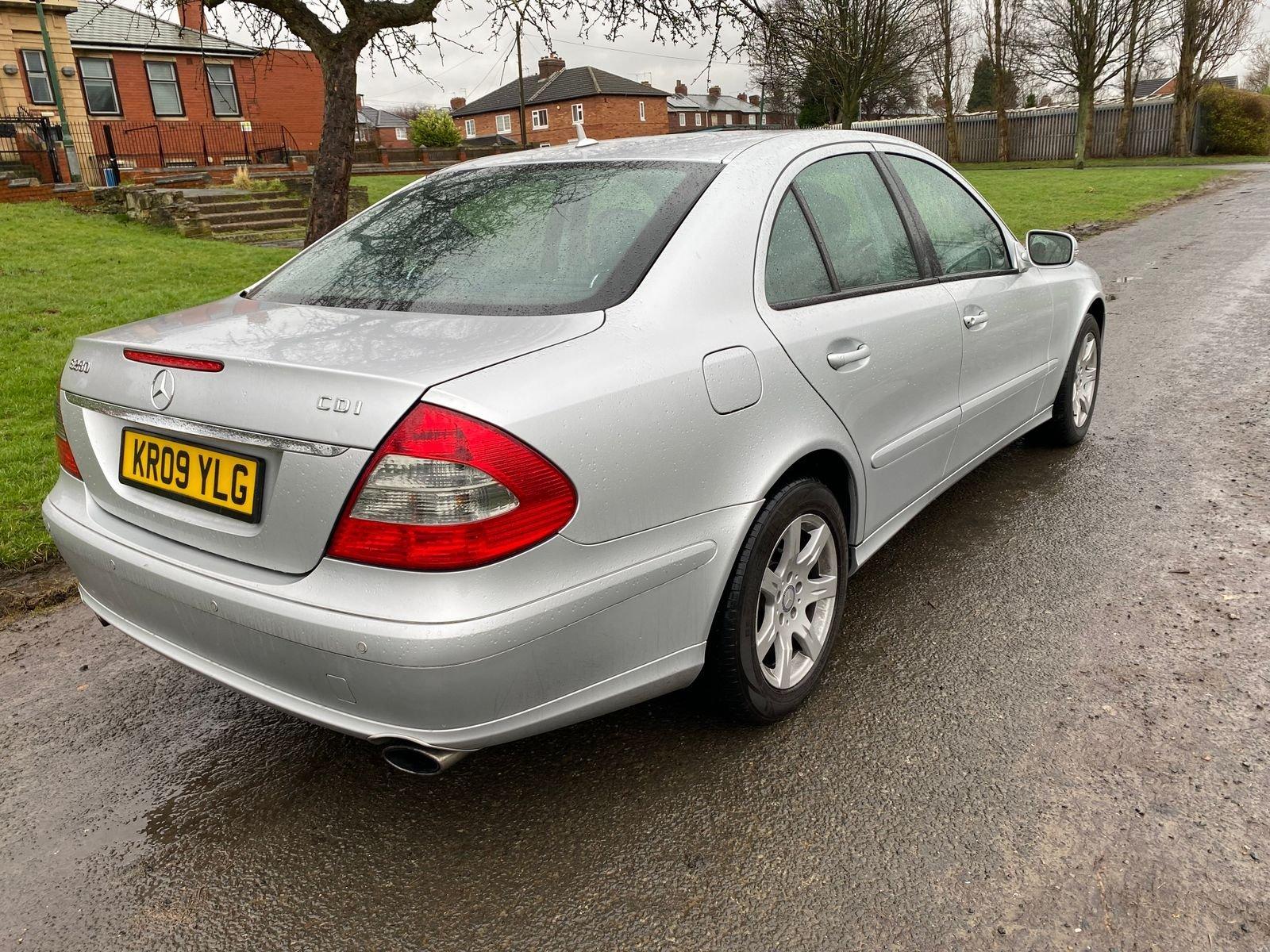 Mercedes-Benz E-Class 3.0L E280 CDI EXECUTIVE SE Saloon 4dr Diesel Automatic Euro 4 (190 bhp) 4dr Automatic 2025