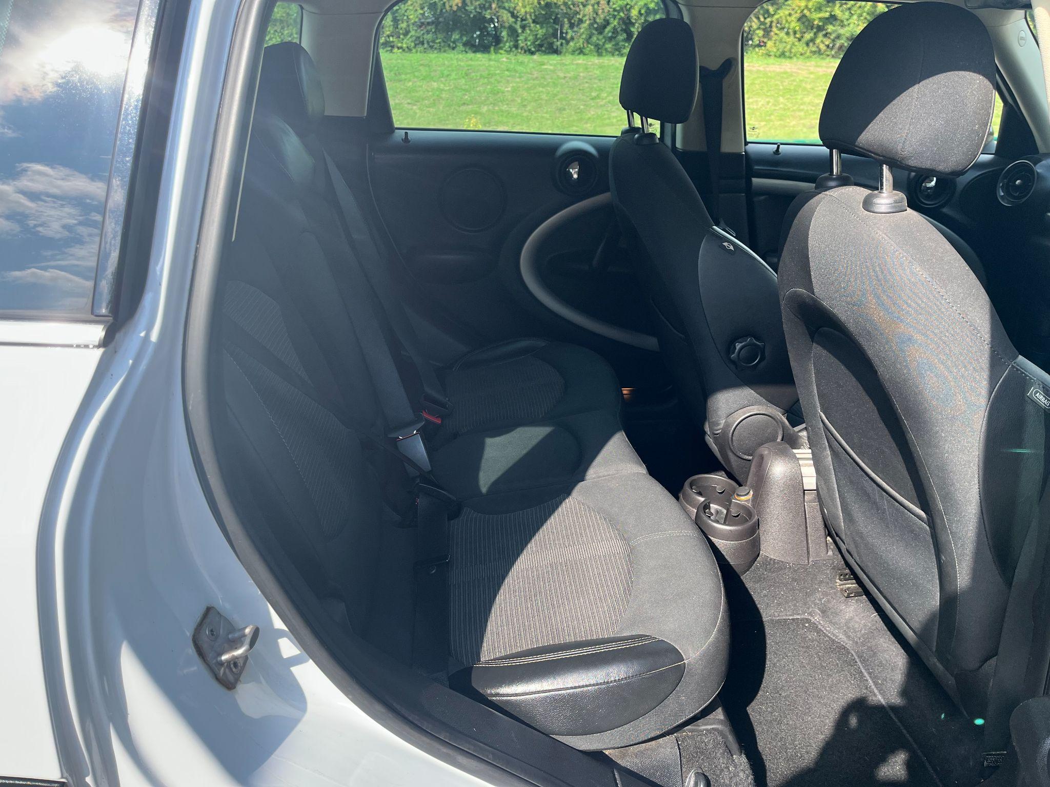 MINI Countryman 1.6 Cooper D Euro 5 (s/s) 5dr 5dr Manual 2025